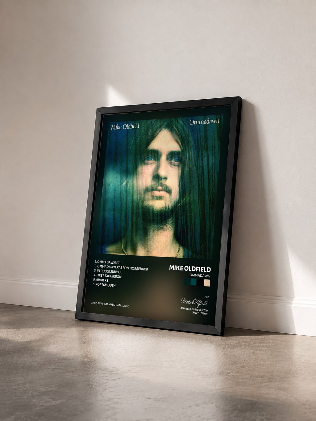 #noir Tableau de l'album Ommadawn de Mike Oldfield vu de trois quarts, cadre noir