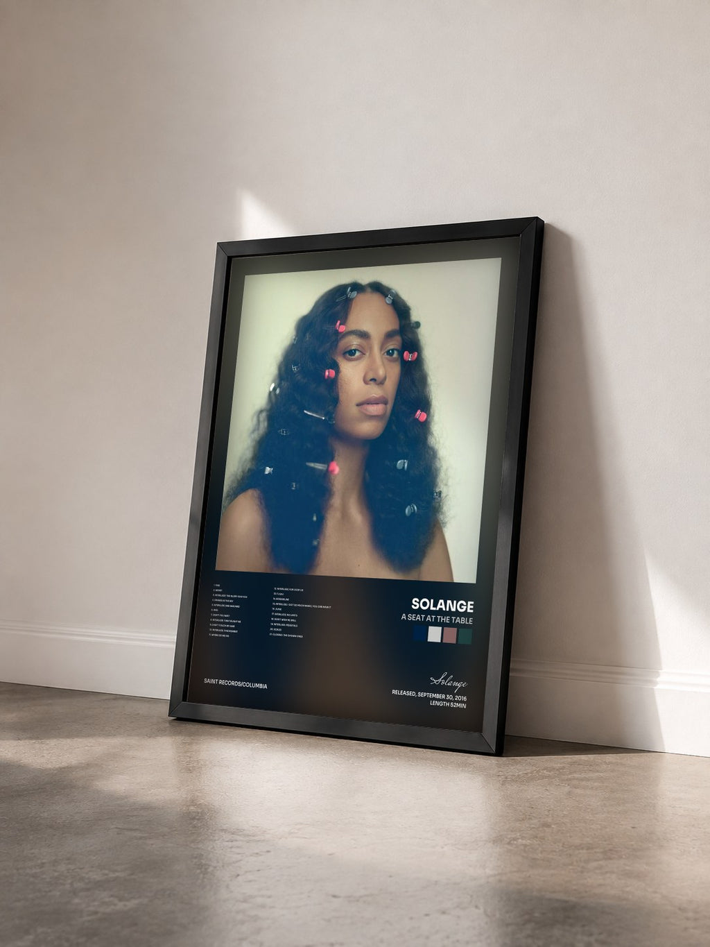 #noir Tableau de l'album A Seat at the Table de Solange vu de trois quarts, cadre noir