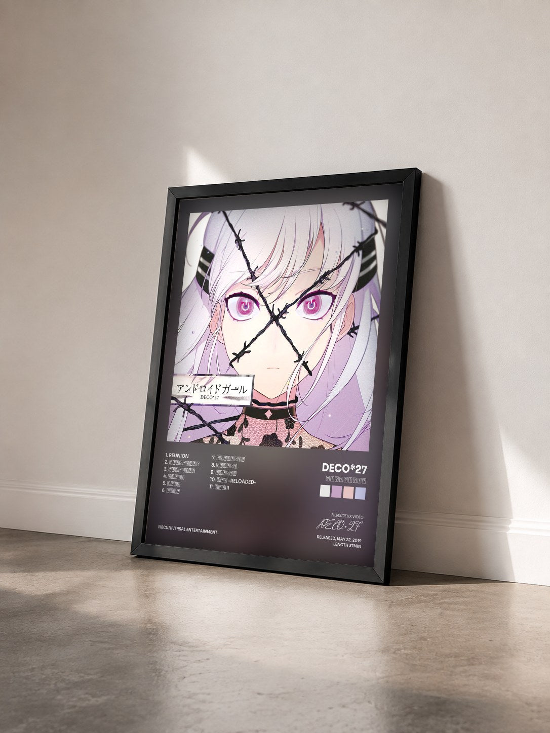 #noir Tableau de l'album アンドロイドガール de DECO*27 vu de trois quarts, cadre noir