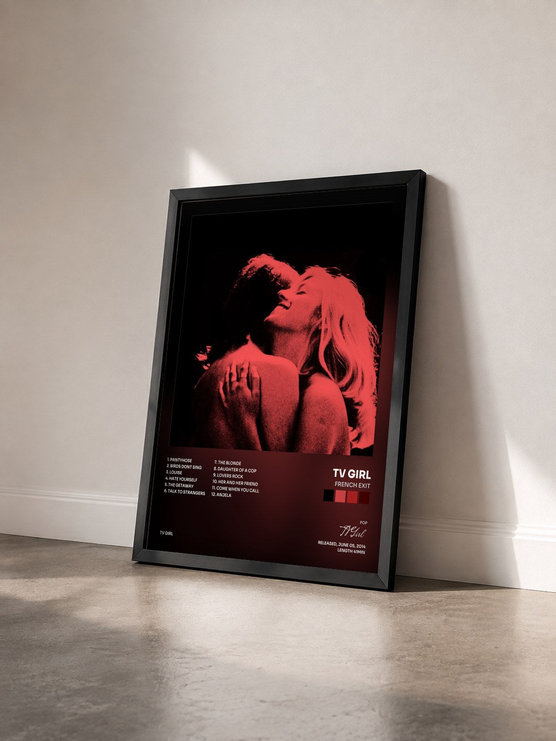 #noir Tableau de l'album French Exit de TV Girl vu de trois quarts, cadre noir
