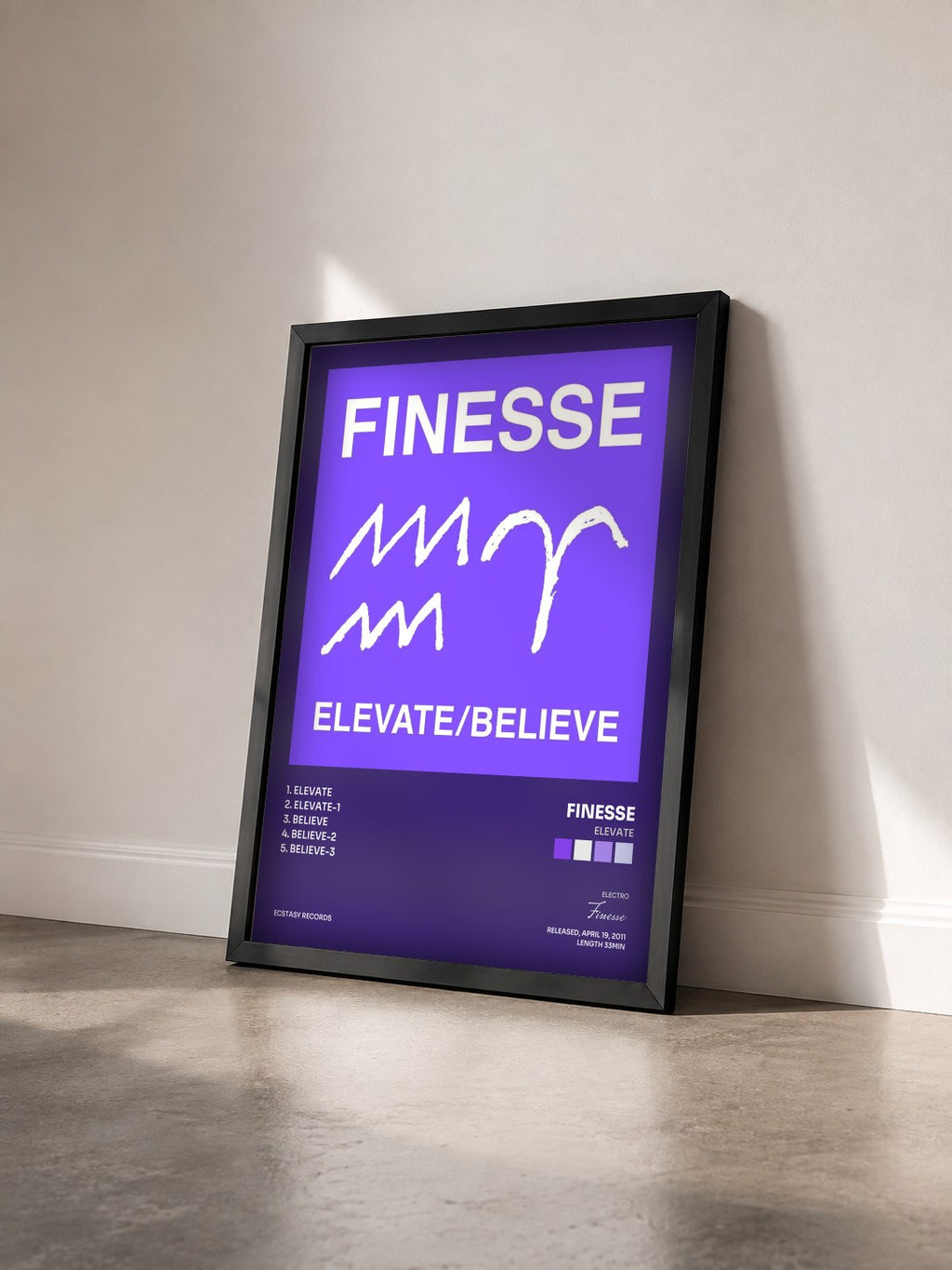 #noir Tableau de l'album Elevate de Finesse vu de trois quarts, cadre noir