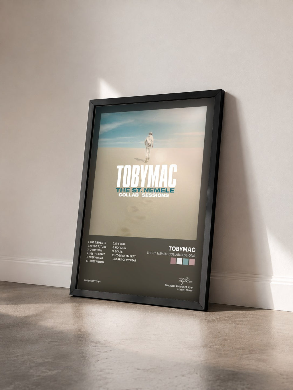 #noir Tableau de l'album The St. Nemele Collab Sessions de tobyMac vu de trois quarts, cadre noir