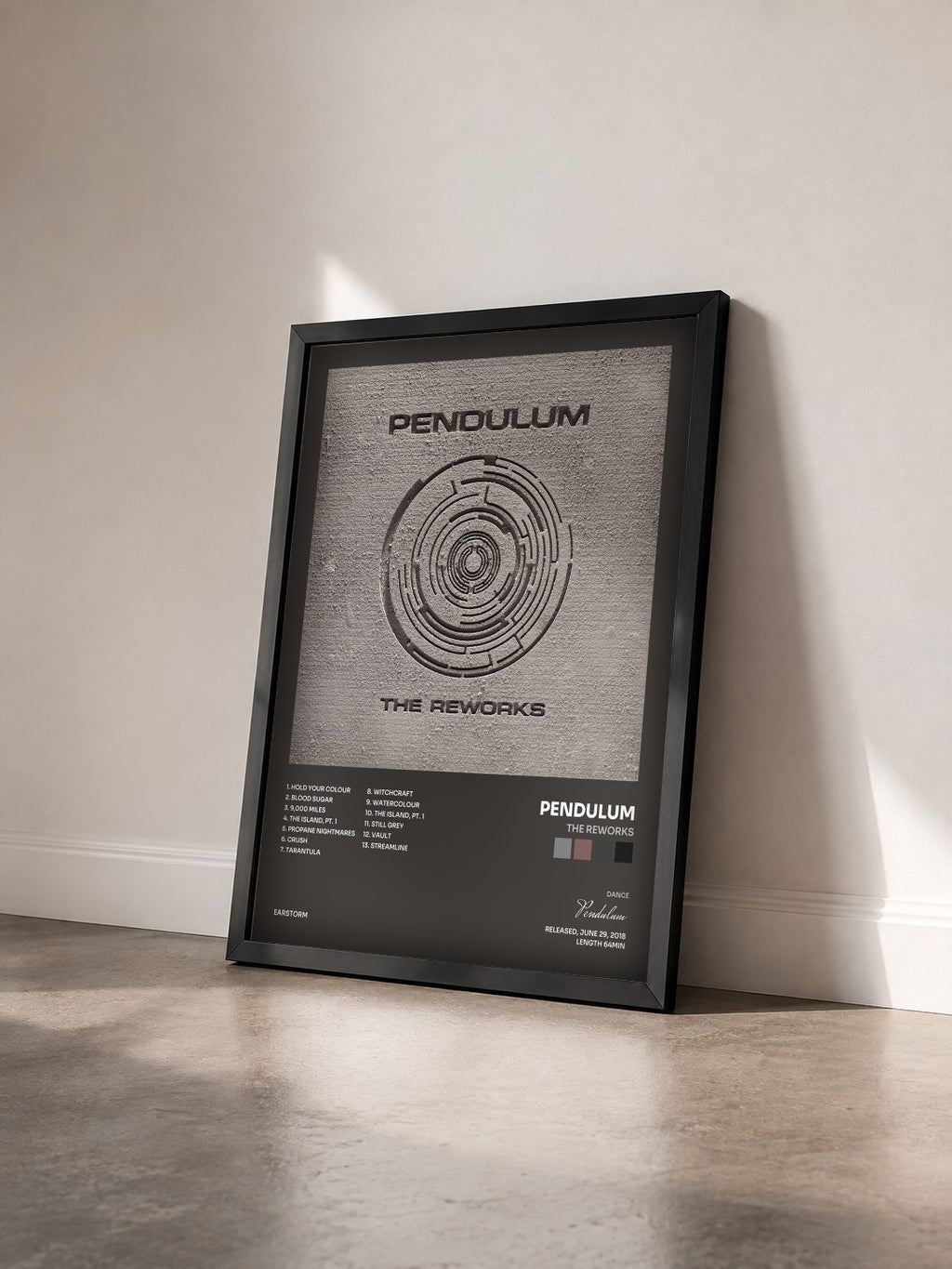 #noir Tableau de l'album The Reworks de Pendulum vu de trois quarts, cadre noir