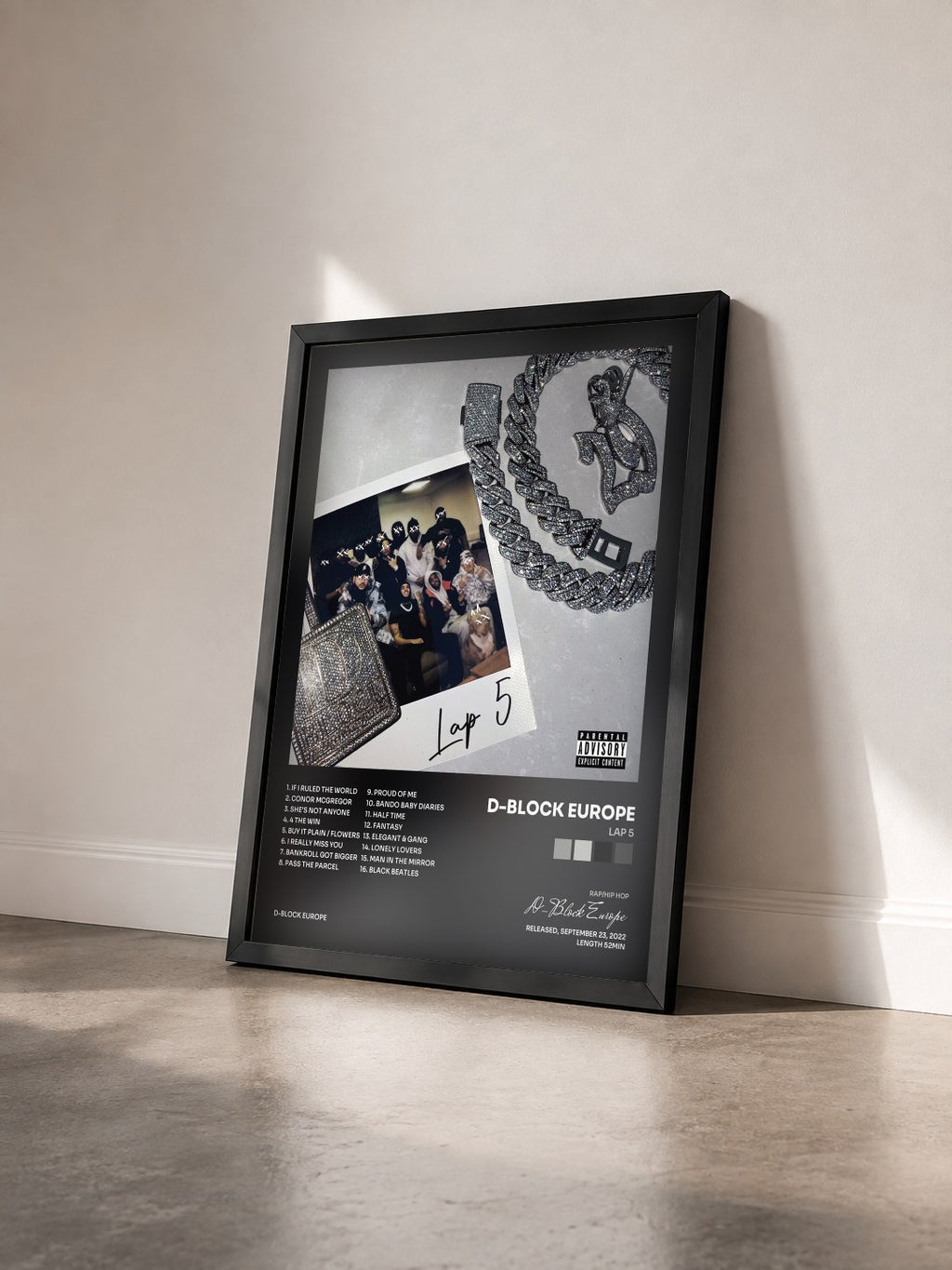#noir Tableau de l'album Lap 5 de D-Block Europe vu de trois quarts, cadre noir
