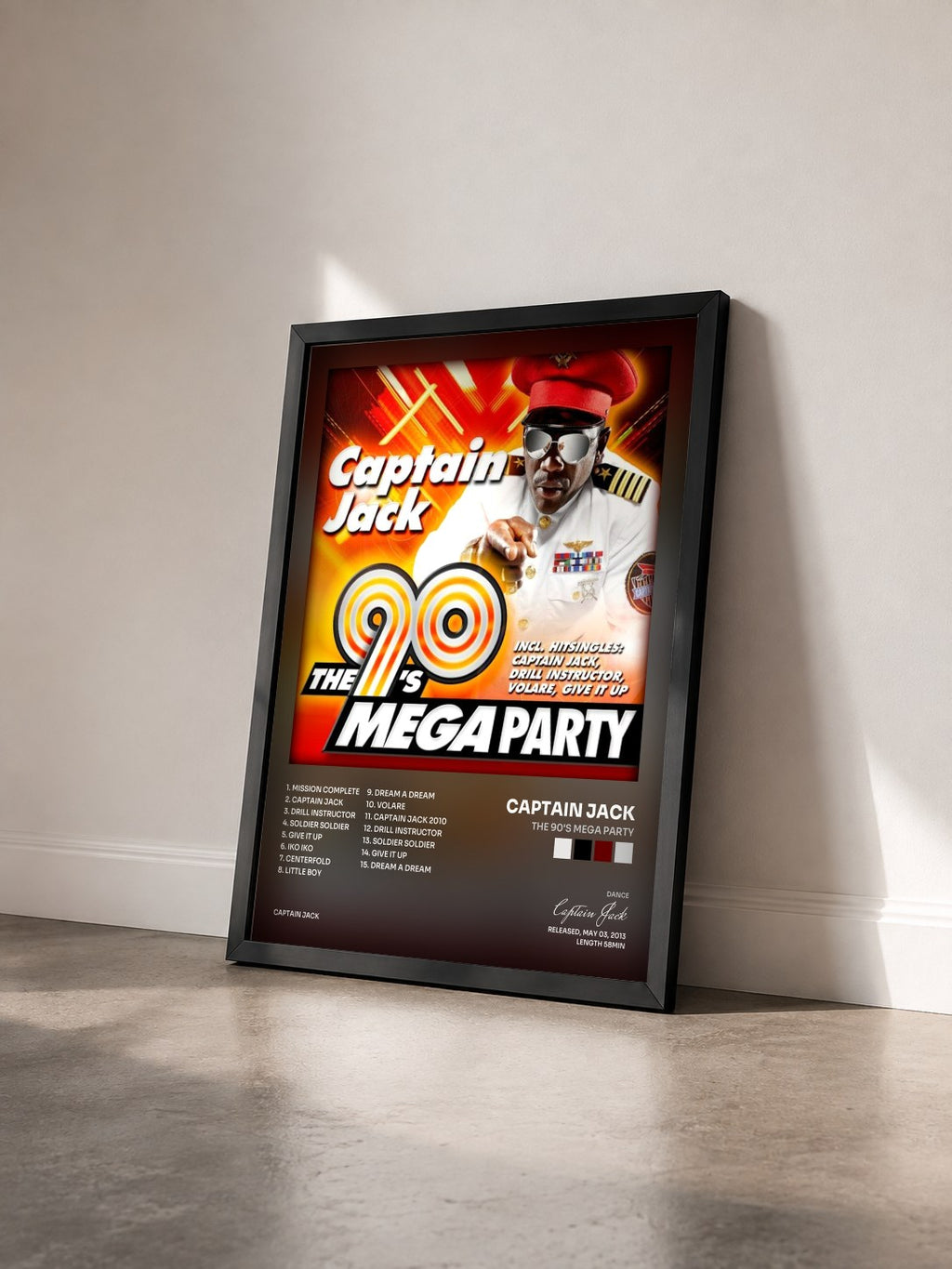#noir Tableau de l'album The 90's Mega Party de Captain Jack vu de trois quarts, cadre noir