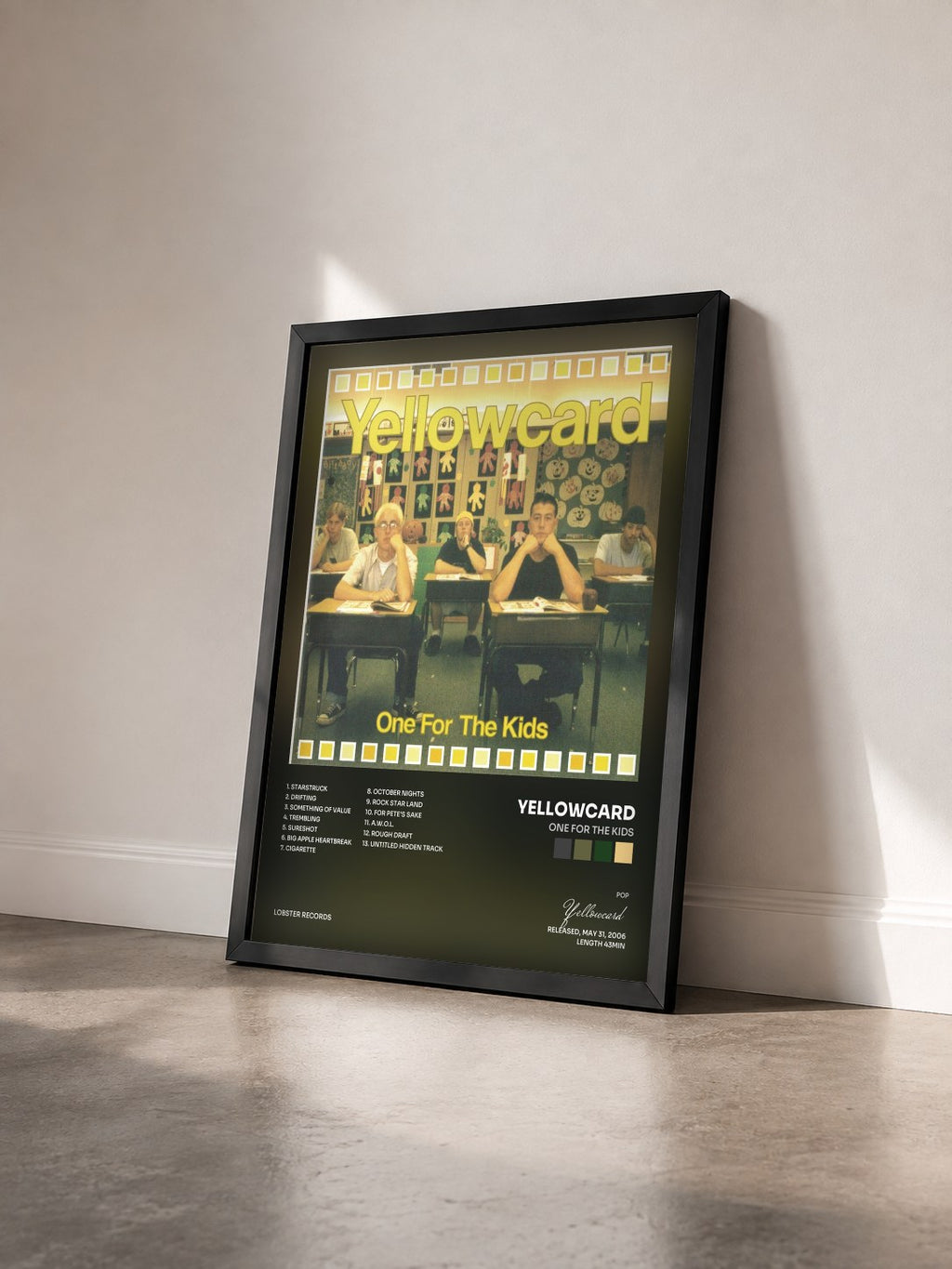 #noir Tableau de l'album One for the Kids de Yellowcard vu de trois quarts, cadre noir