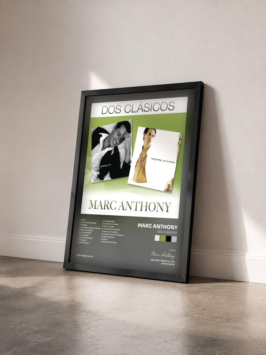 #noir Tableau de l'album Dos Clásicos de Marc Anthony vu de trois quarts, cadre noir