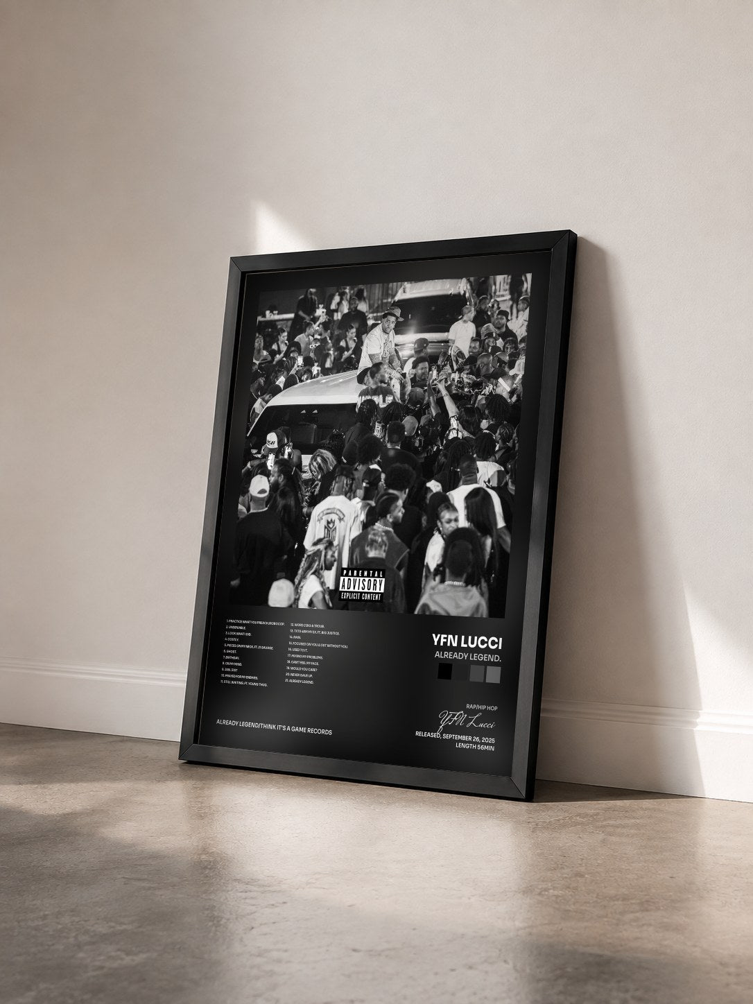 #noir Tableau de l'album ALREADY LEGEND. de YFN Lucci vu de trois quarts, cadre noir