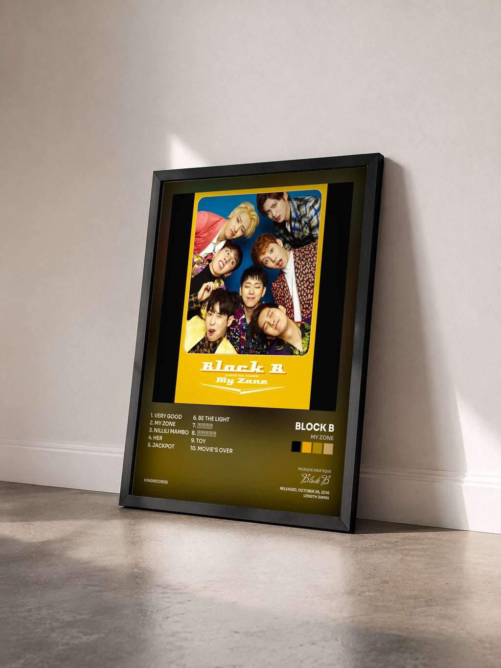 #noir Tableau de l'album My Zone de Block B vu de trois quarts, cadre noir