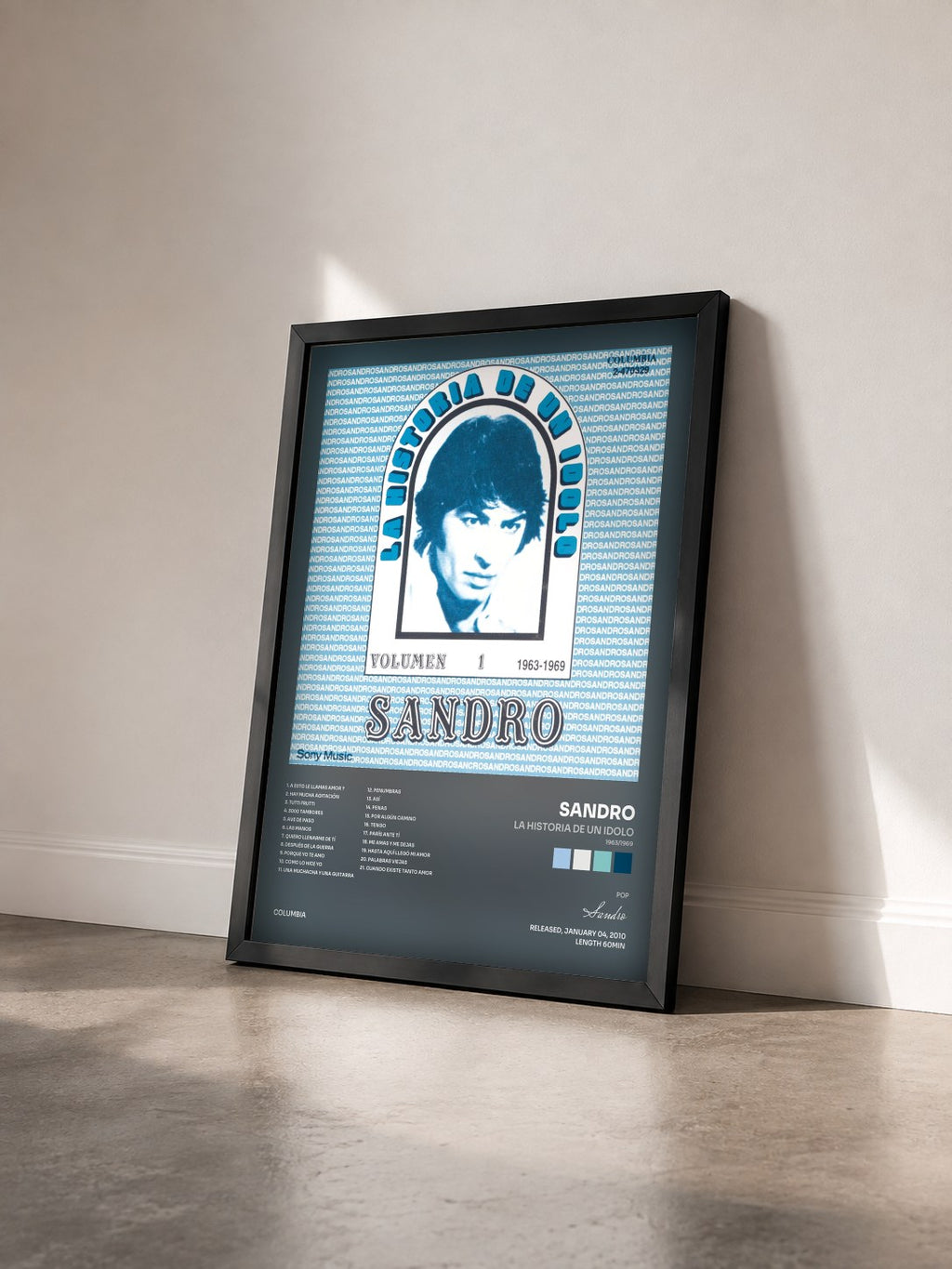 #noir Tableau de l'album La Historia De Un Idolo (1963/1969) Vol. 1 de Sandro vu de trois quarts, cadre noir