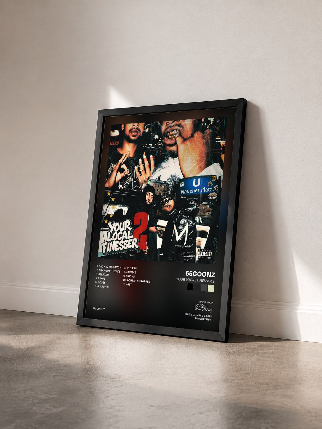 #noir Tableau de l'album Your Local Finesser 2 de 65Goonz vu de trois quarts, cadre noir
