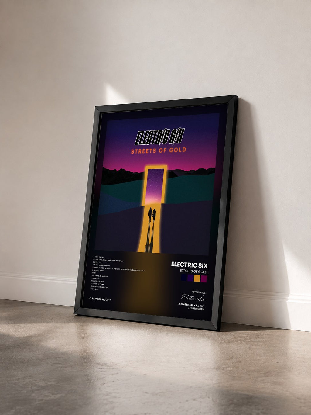 #noir Tableau de l'album Streets of Gold de Electric Six vu de trois quarts, cadre noir