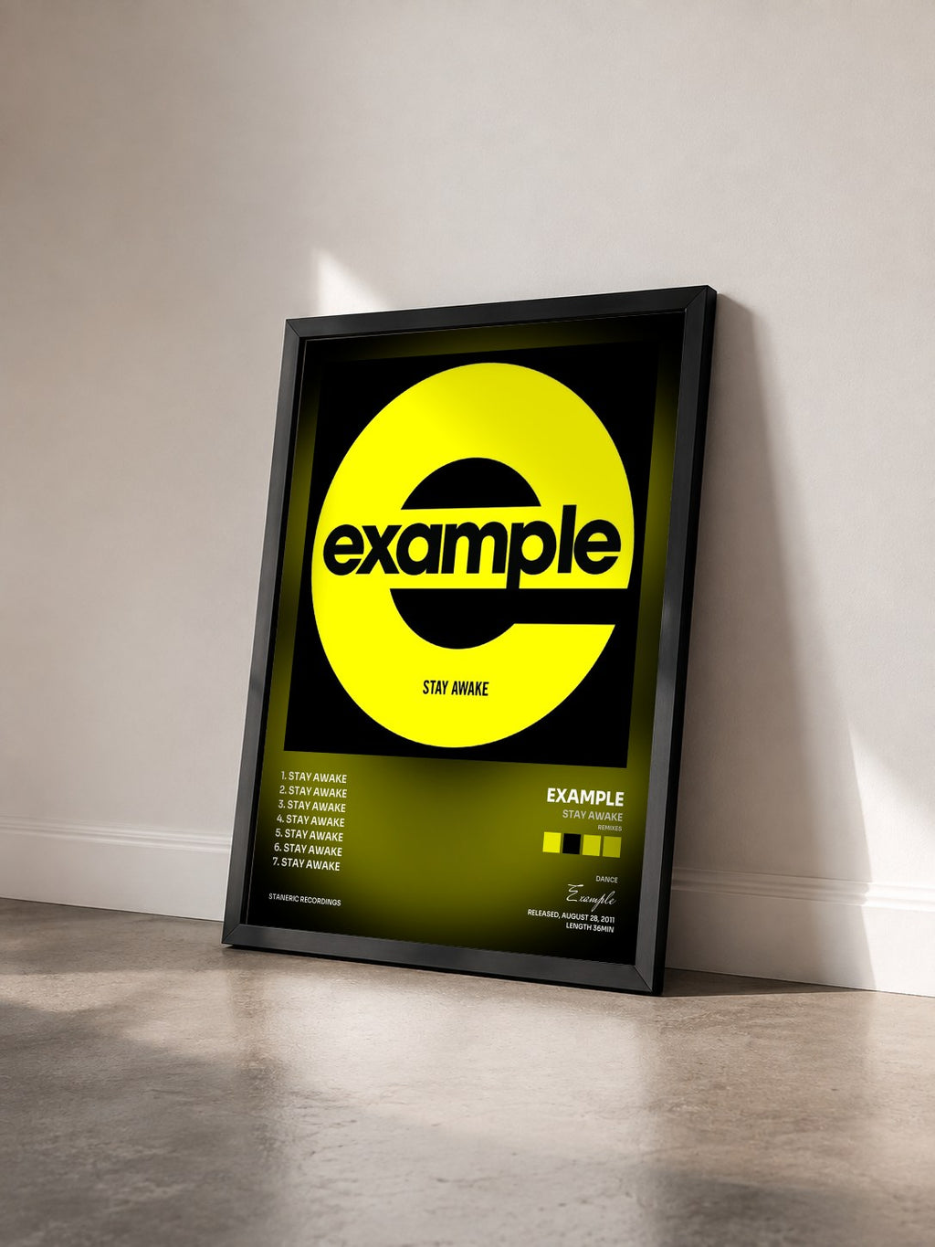 #noir Tableau de l'album Stay Awake (Remixes) de Example vu de trois quarts, cadre noir