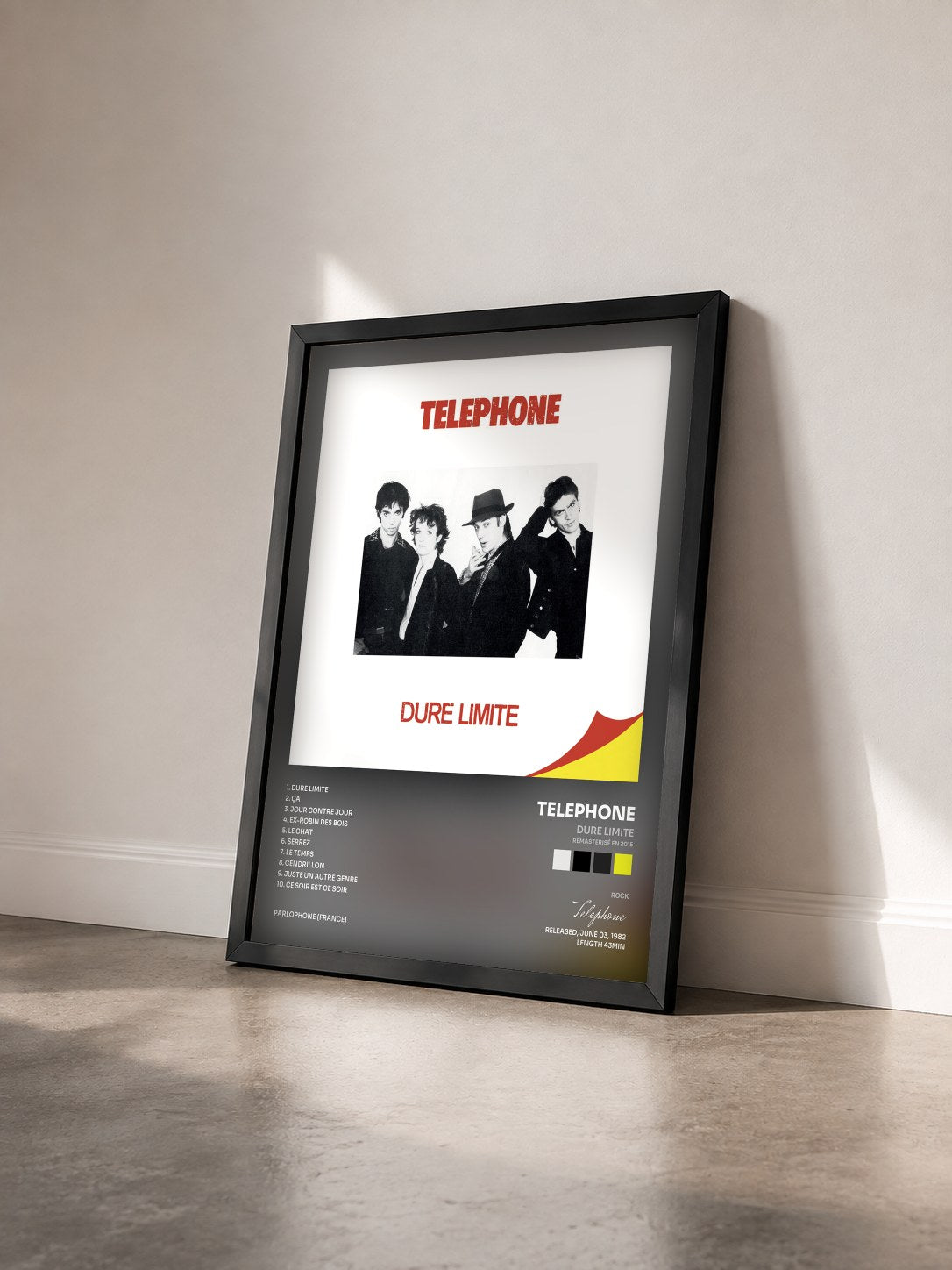 #noir Tableau de l'album Dure limite (Remasterisé en 2015) de Telephone vu de trois quarts, cadre noir