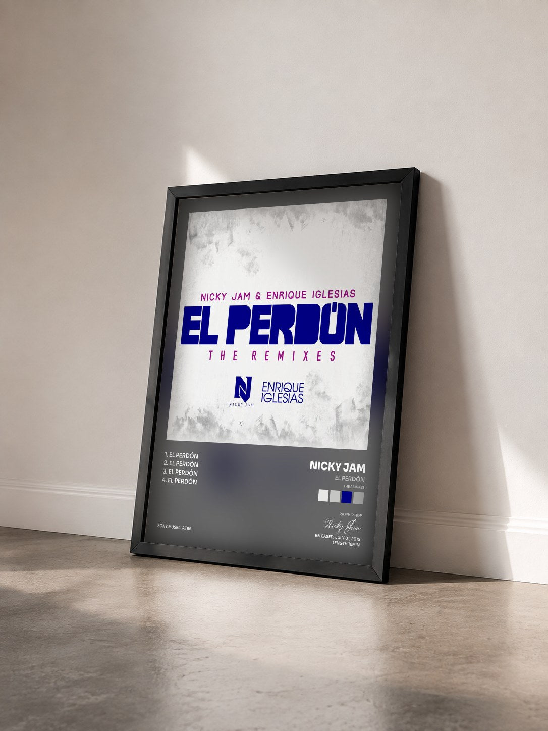 #noir Tableau de l'album El Perdón (The Remixes) de Nicky Jam vu de trois quarts, cadre noir