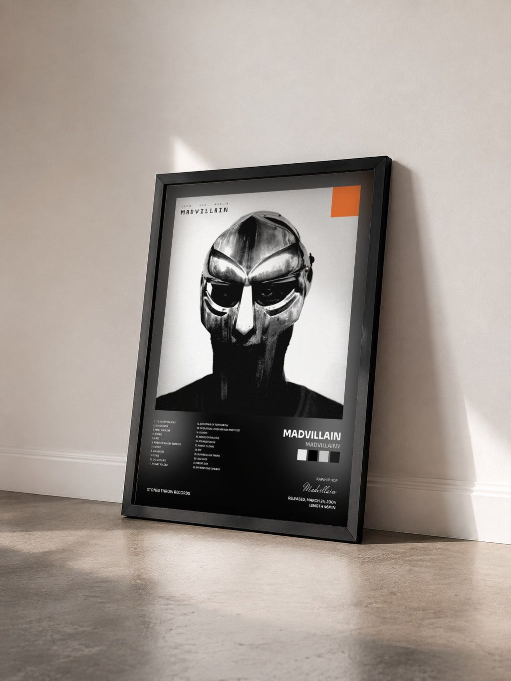 #noir Tableau de l'album Madvillainy de Madvillain vu de trois quarts, cadre noir