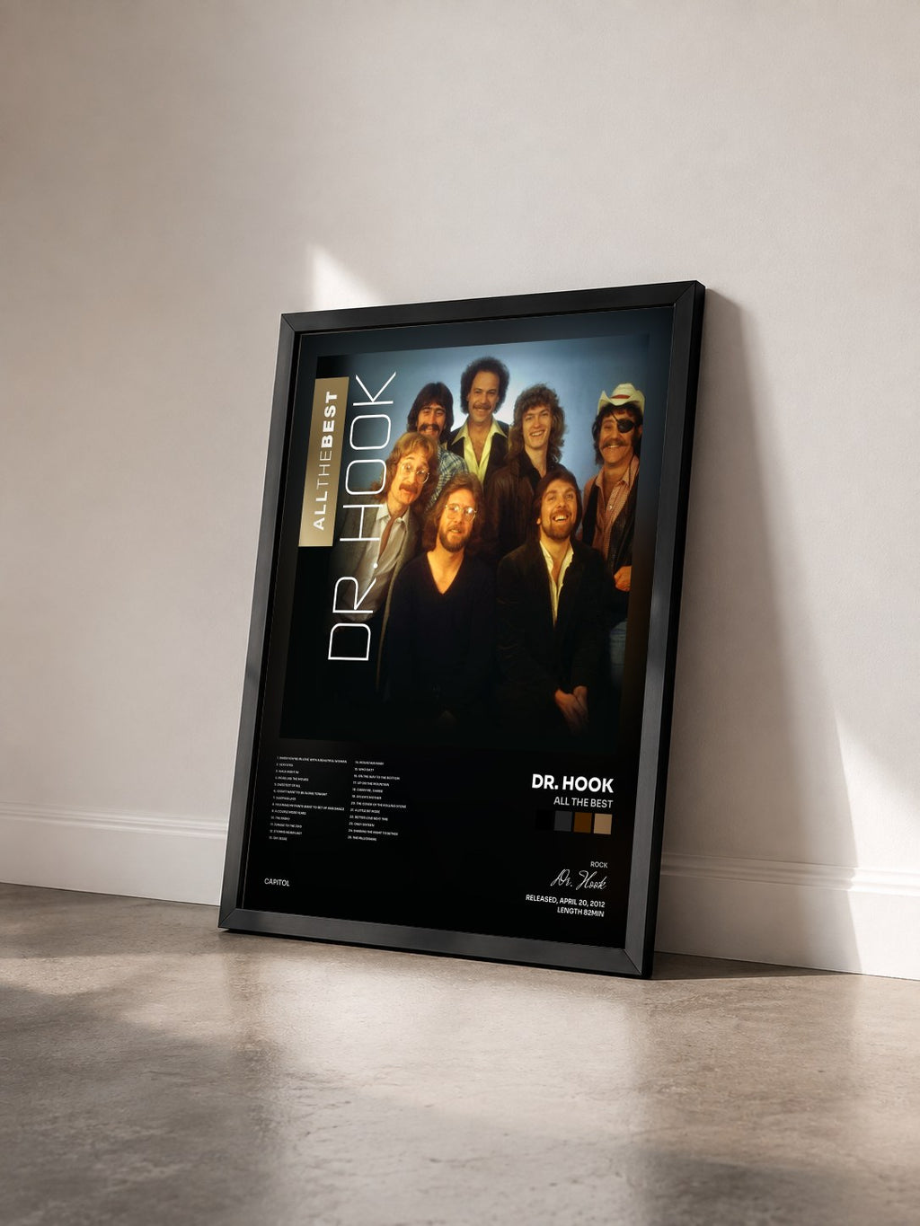 #noir Tableau de l'album All The Best de Dr. Hook vu de trois quarts, cadre noir
