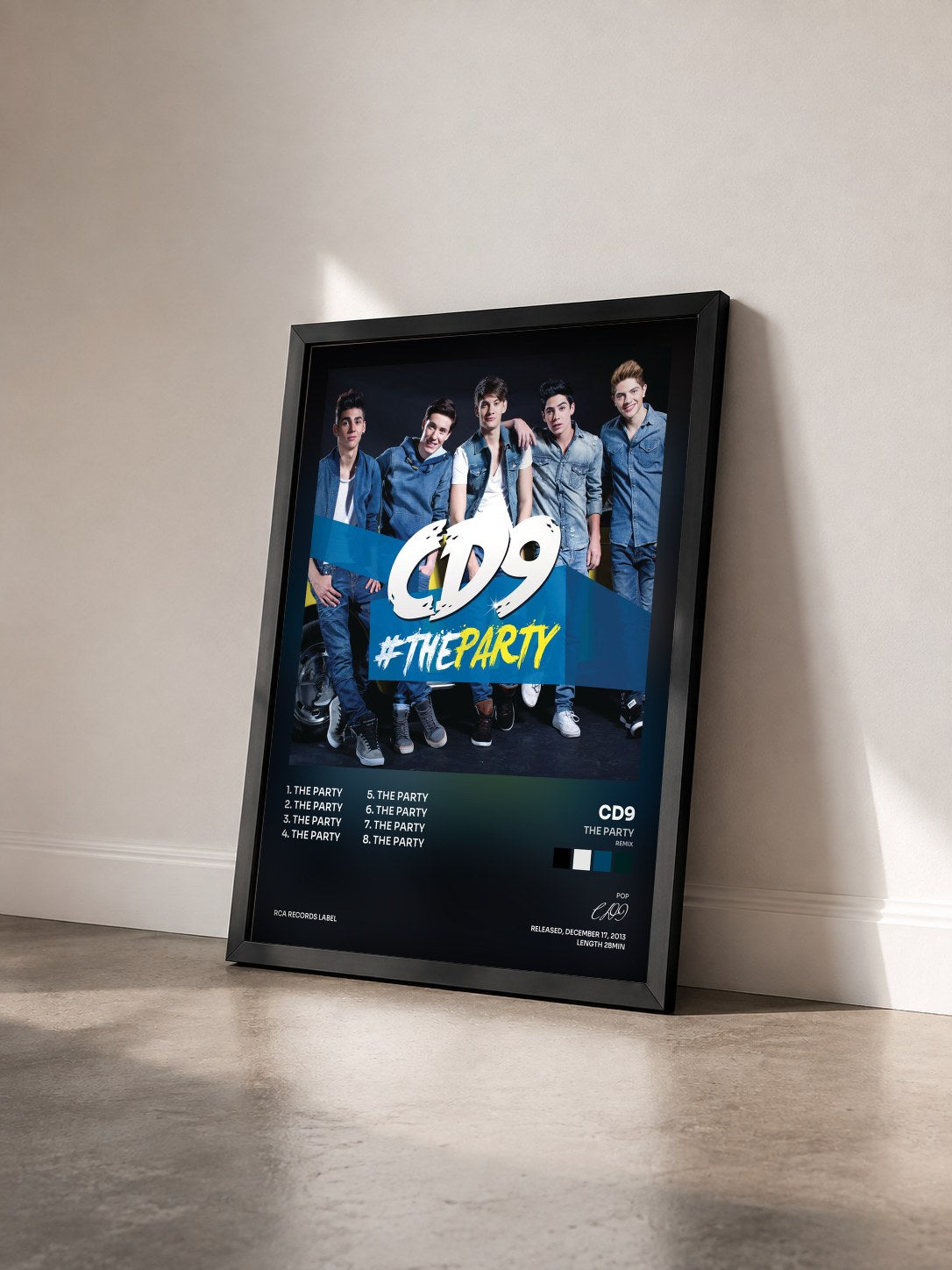#noir Tableau de l'album The Party (Remix) de CD9 vu de trois quarts, cadre noir