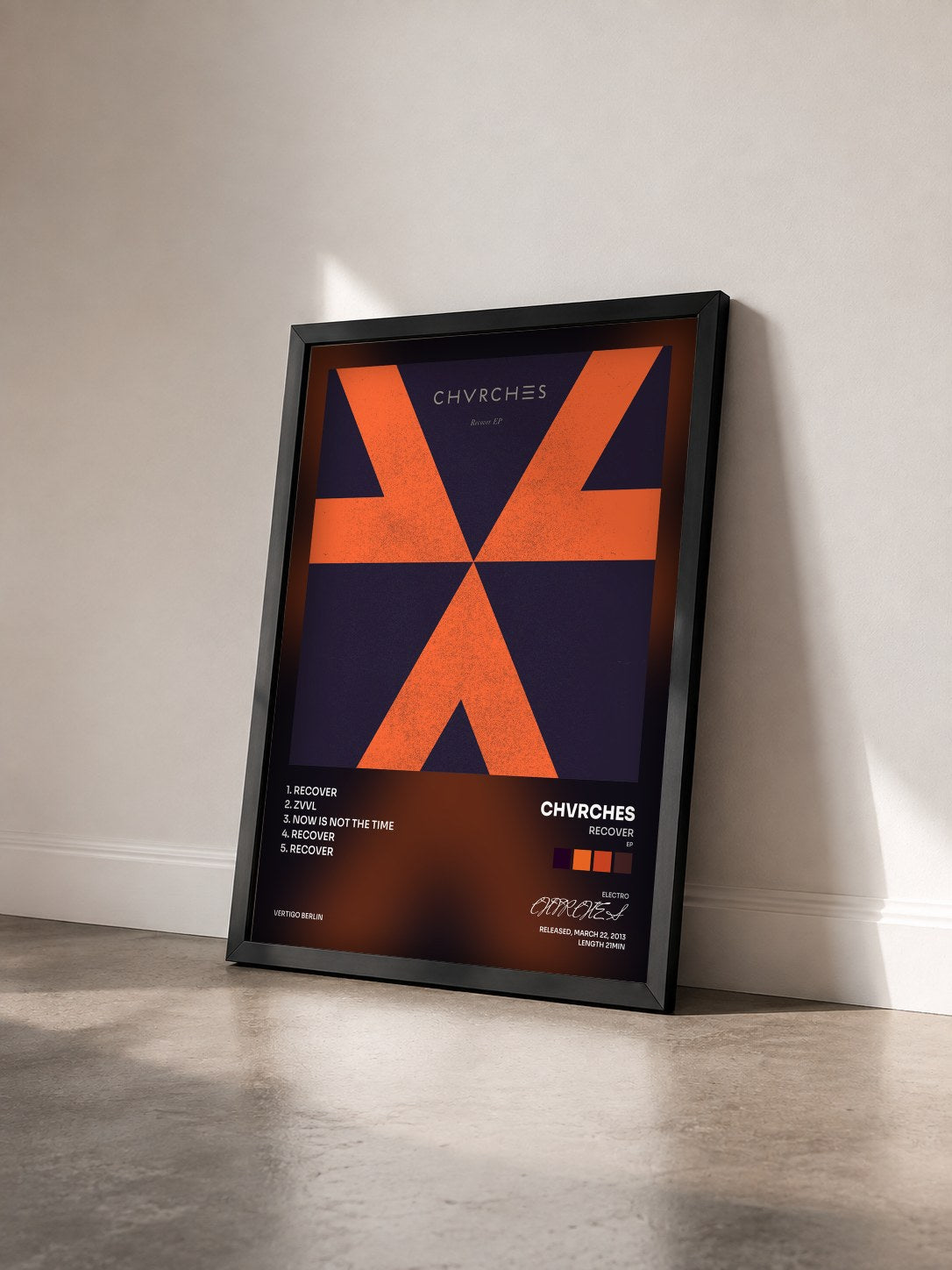 #noir Tableau de l'album Recover (EP) de CHVRCHES vu de trois quarts, cadre noir