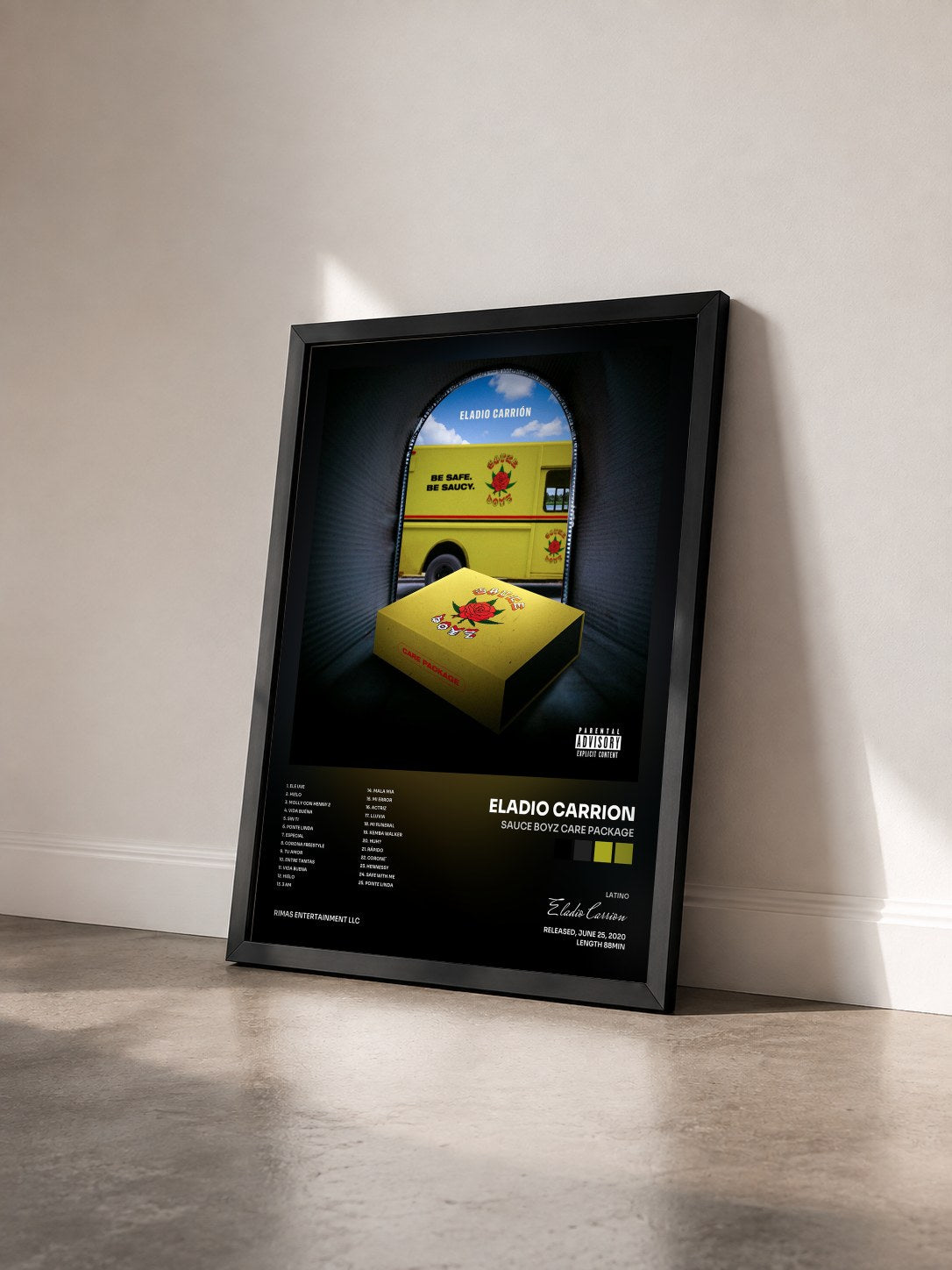 #noir Tableau de l'album Sauce Boyz Care Package de Eladio Carrion vu de trois quarts, cadre noir