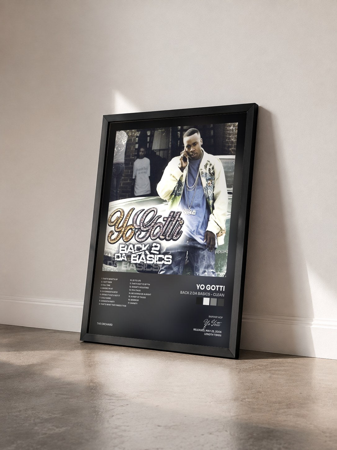#noir Tableau de l'album Back 2 Da Basics - Clean de Yo Gotti vu de trois quarts, cadre noir