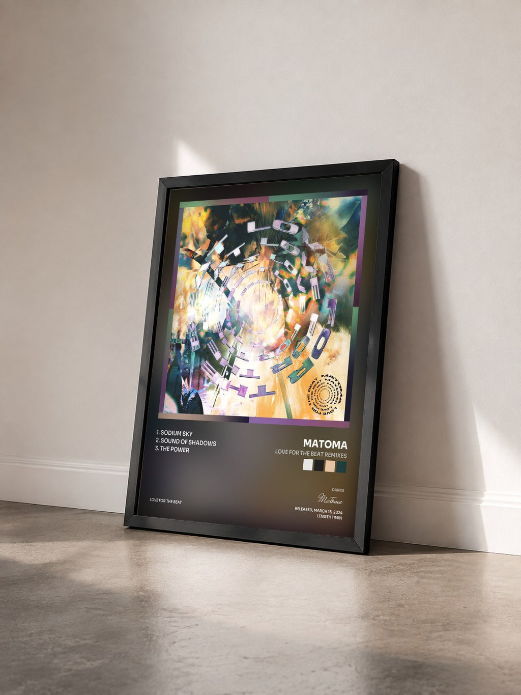 #noir Tableau de l'album Love For The Beat Remixes de Matoma vu de trois quarts, cadre noir