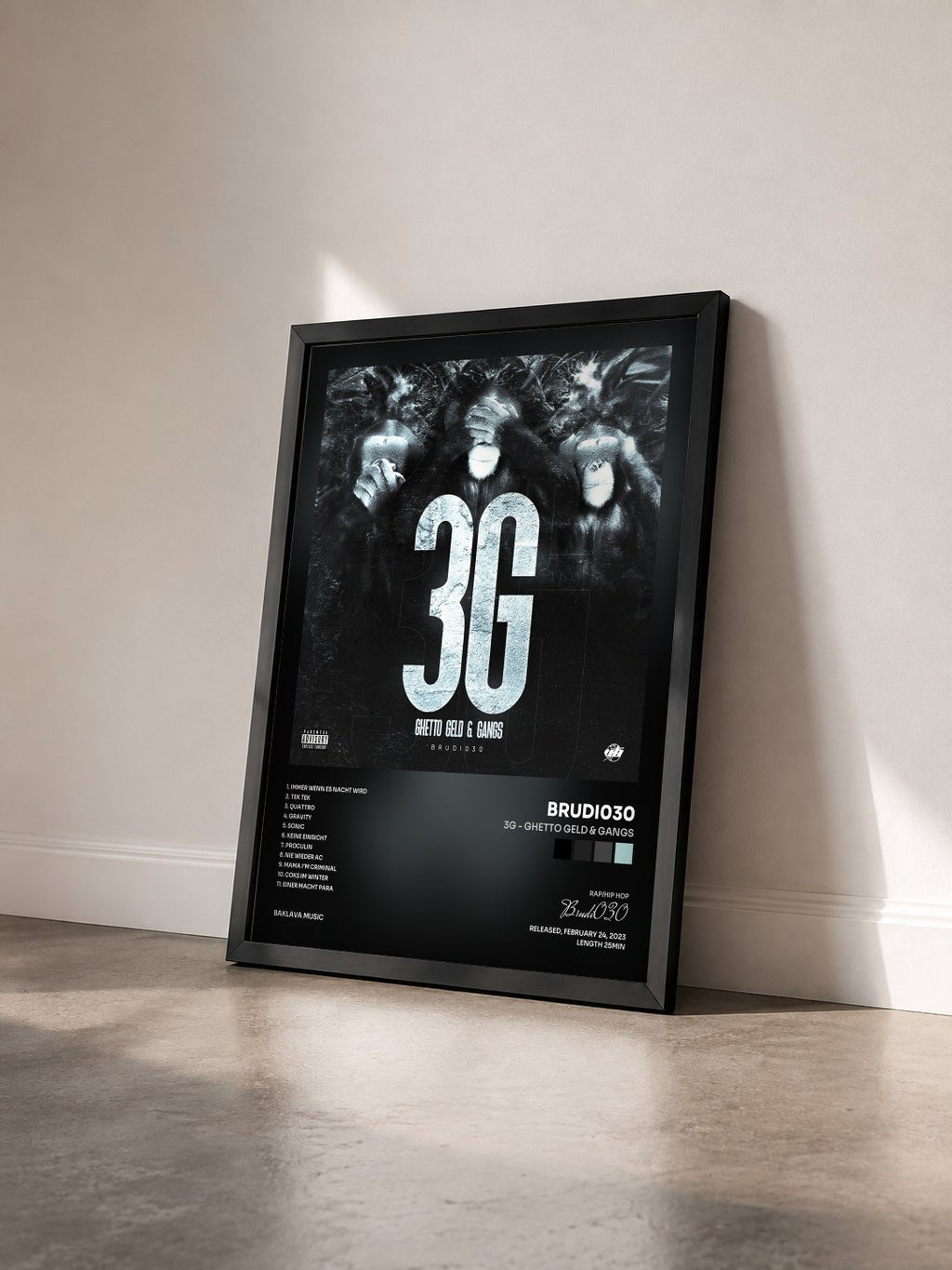 #noir Tableau de l'album 3G - Ghetto Geld & Gangs de Brudi030 vu de trois quarts, cadre noir