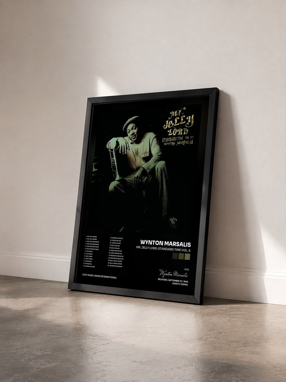 #noir Tableau de l'album Mr. Jelly Lord: Standard Time Vol. 6 de Wynton Marsalis vu de trois quarts, cadre noir