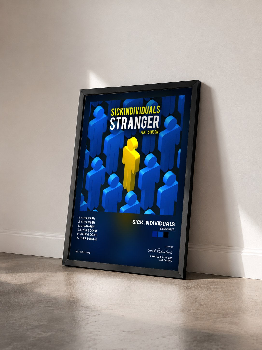 #noir Tableau de l'album Stranger de Sick Individuals vu de trois quarts, cadre noir
