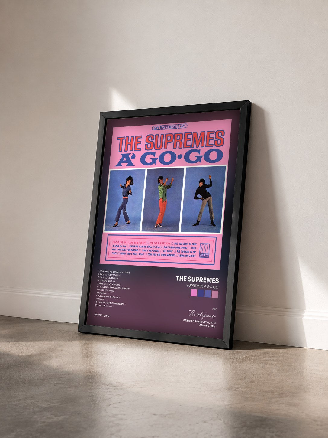 #noir Tableau de l'album Supremes A Go Go de The Supremes vu de trois quarts, cadre noir