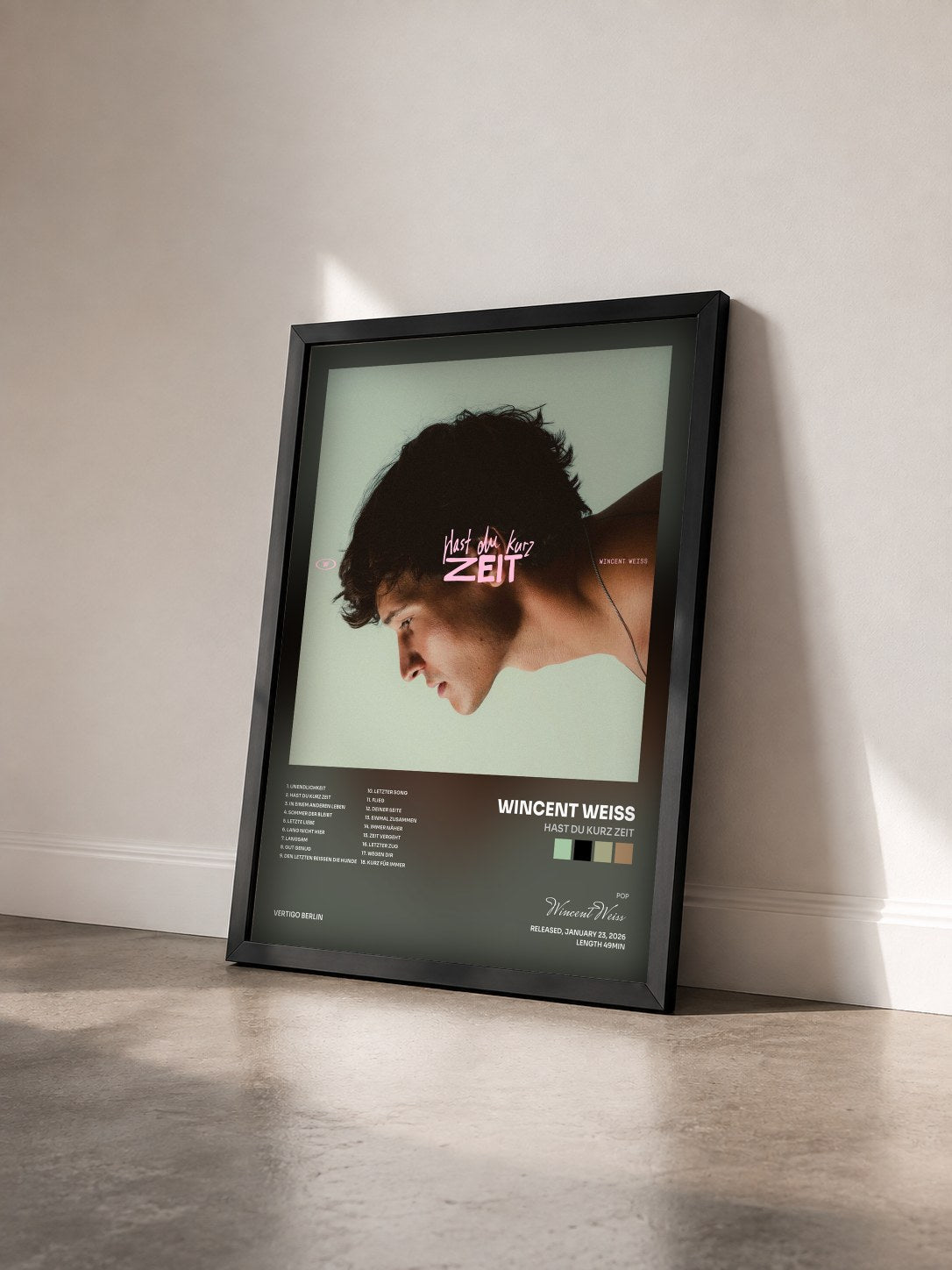 #noir Tableau de l'album Hast du kurz Zeit de Wincent Weiss vu de trois quarts, cadre noir