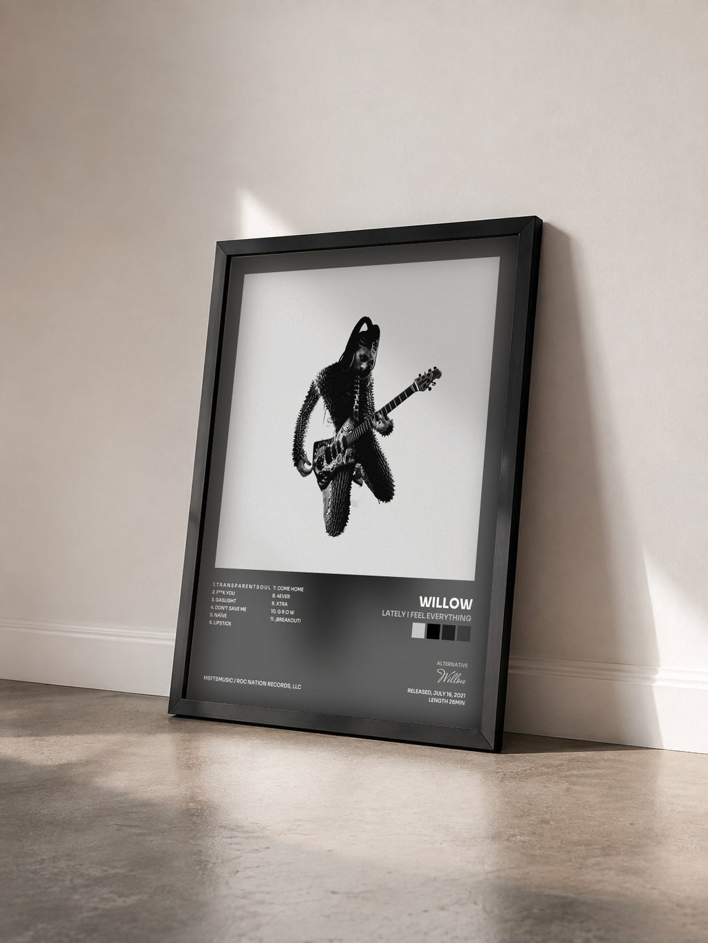 #noir Tableau de l'album lately I feel EVERYTHING de Willow vu de trois quarts, cadre noir