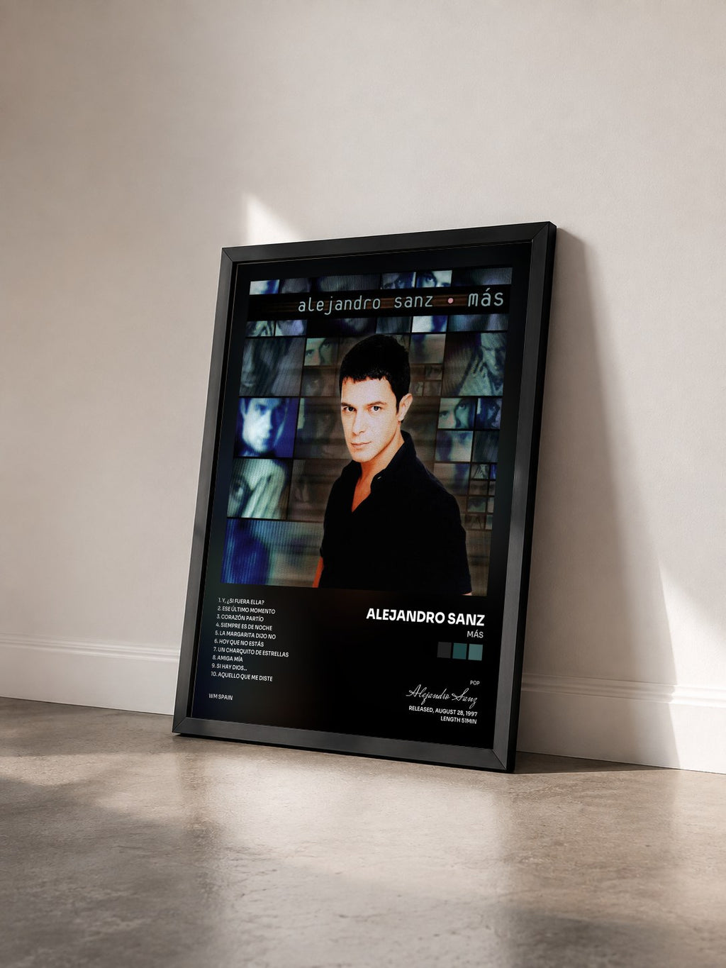#noir Tableau de l'album Más de Alejandro Sanz vu de trois quarts, cadre noir