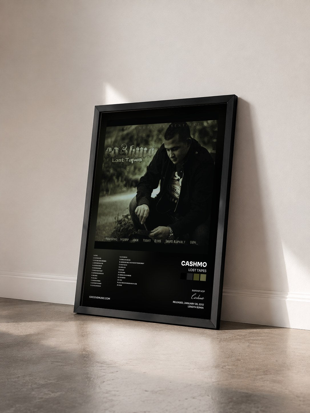 #noir Tableau de l'album Lost Tapes de Cashmo vu de trois quarts, cadre noir