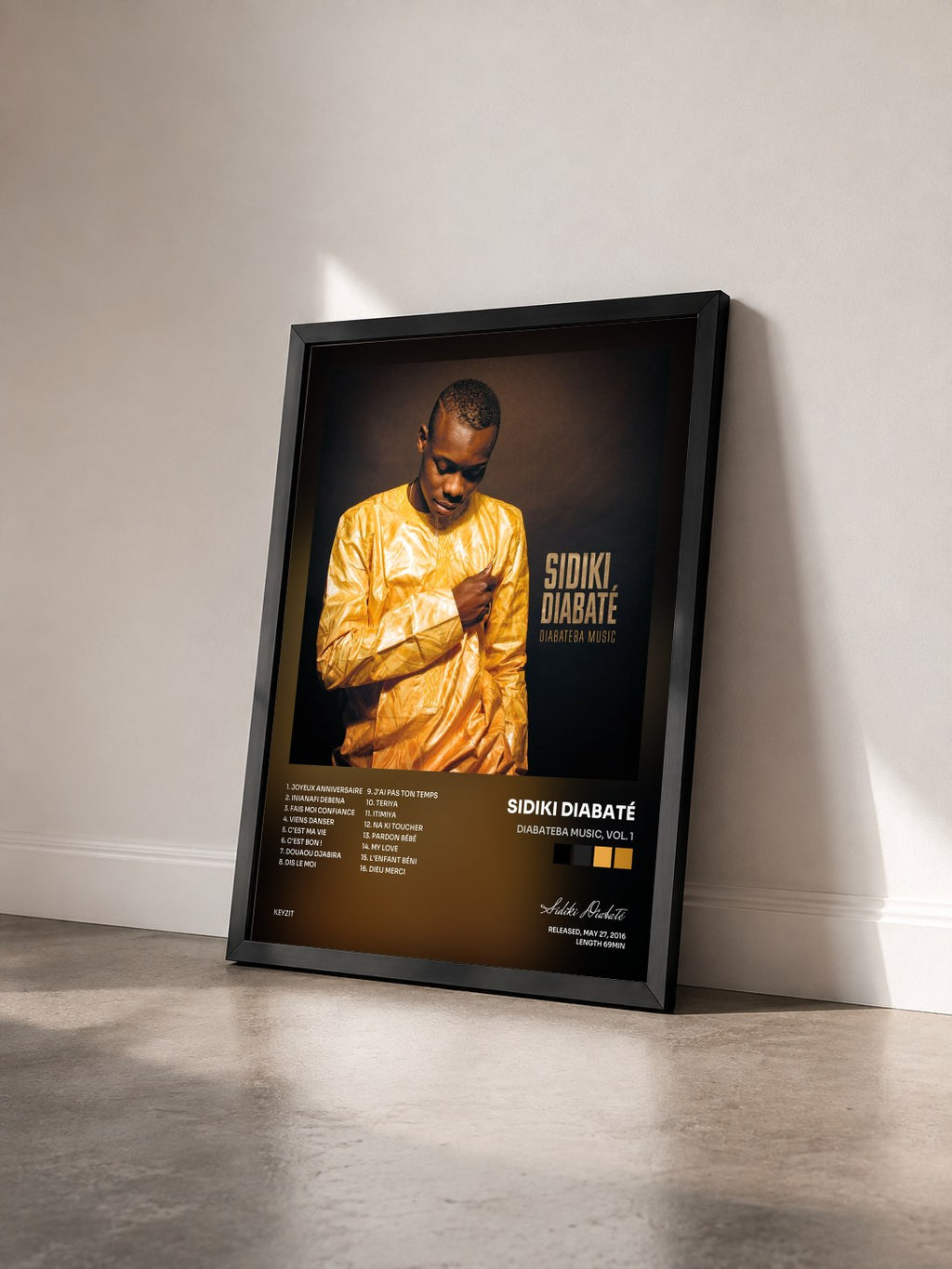 #noir Tableau de l'album Diabateba Music, Vol. 1 de Sidiki Diabaté vu de trois quarts, cadre noir