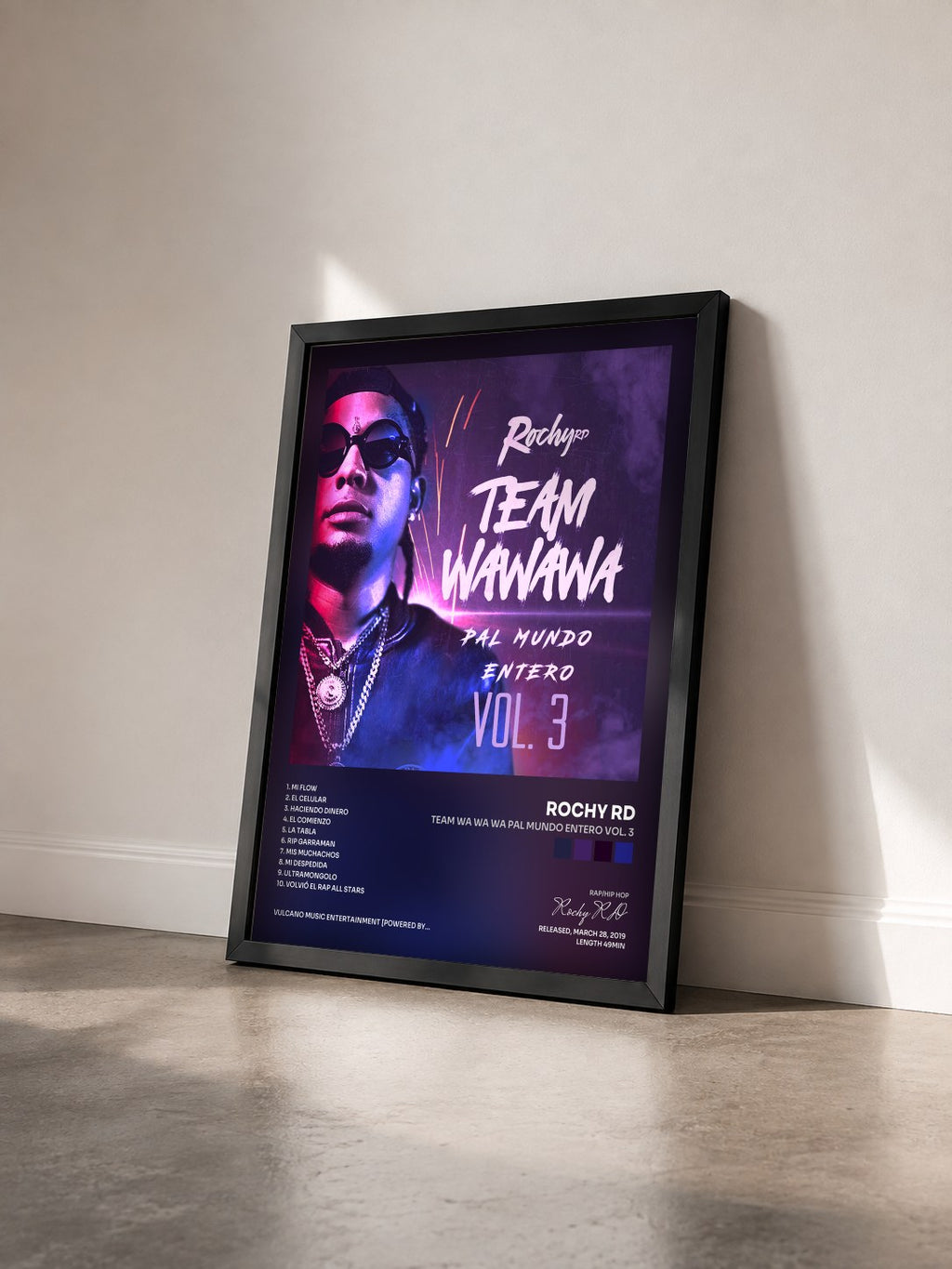 #noir Tableau de l'album Team Wa Wa Wa Pal Mundo Entero Vol. 3 de Rochy RD vu de trois quarts, cadre noir