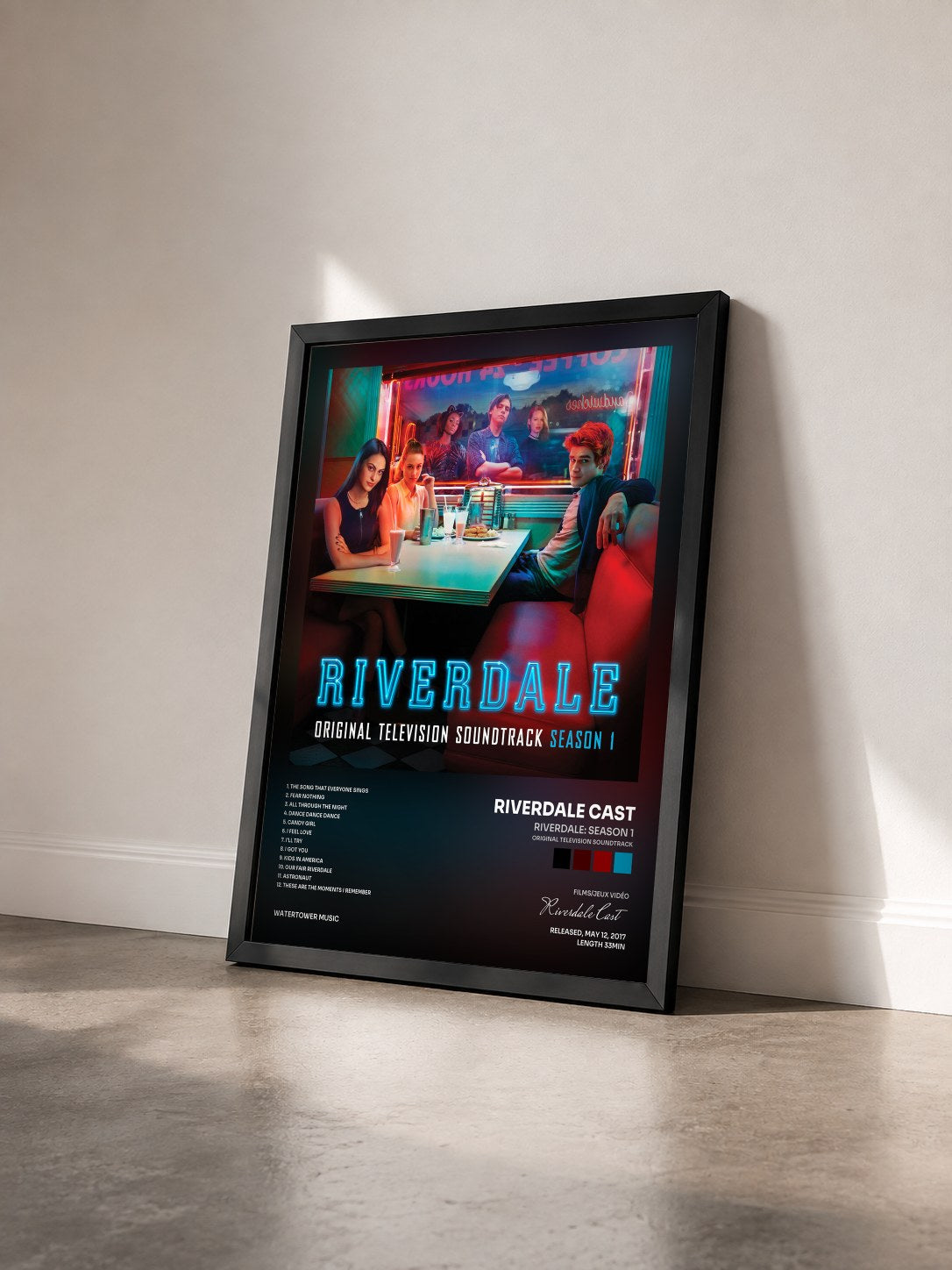 #noir Tableau de l'album Riverdale: Season 1 (Original Television Soundtrack) de Riverdale Cast vu de trois quarts, cadre noir