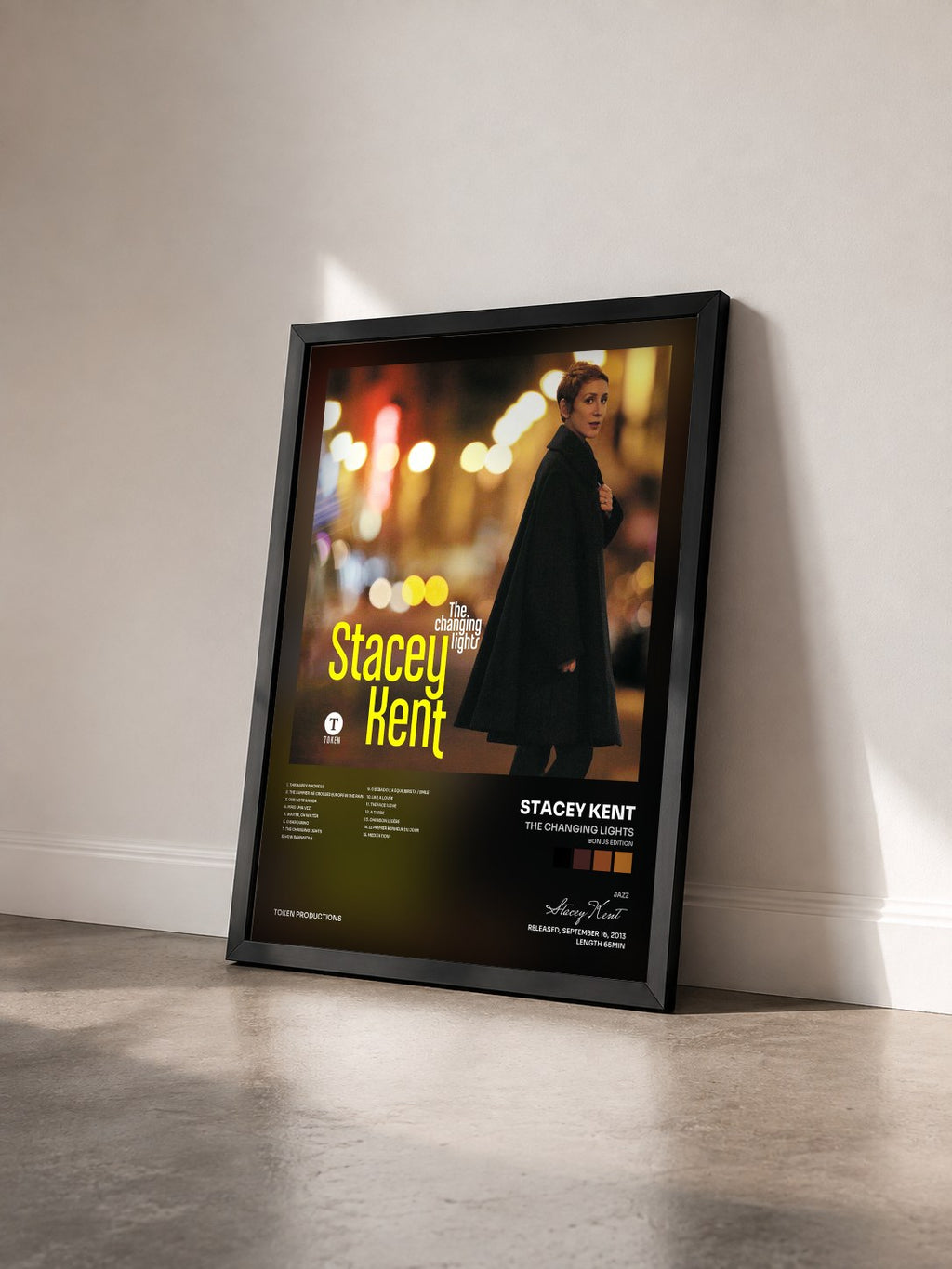 #noir Tableau de l'album The Changing Lights (Bonus Edition) de Stacey Kent vu de trois quarts, cadre noir