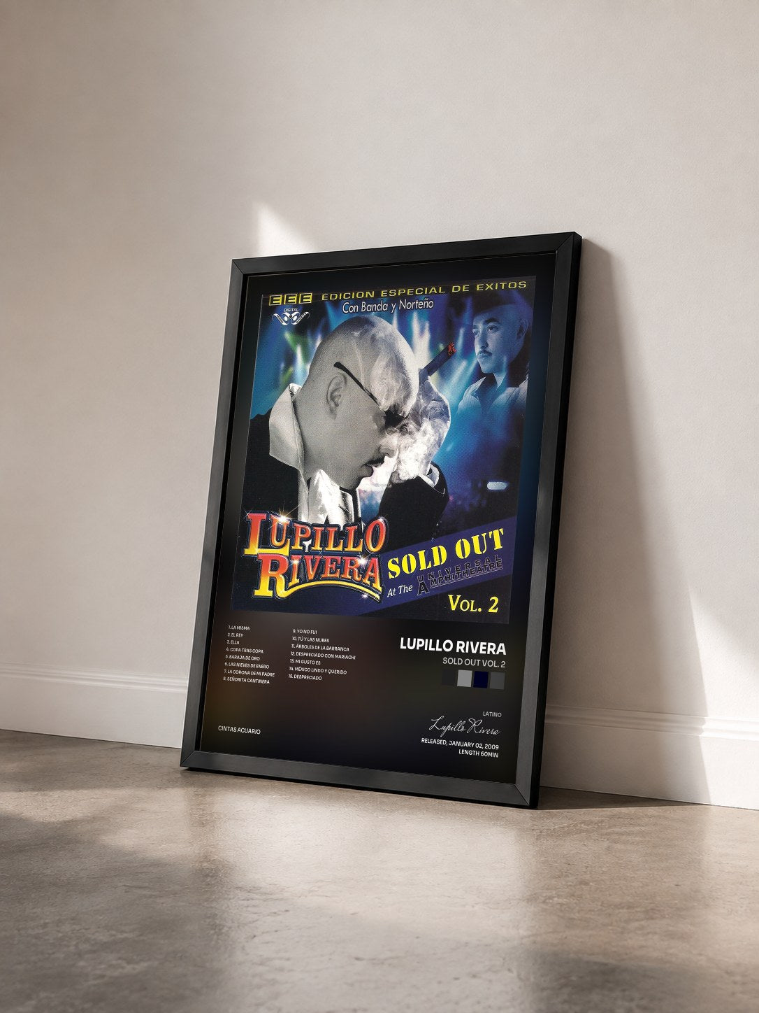 #noir Tableau de l'album Sold Out Vol. 2 de Lupillo Rivera vu de trois quarts, cadre noir
