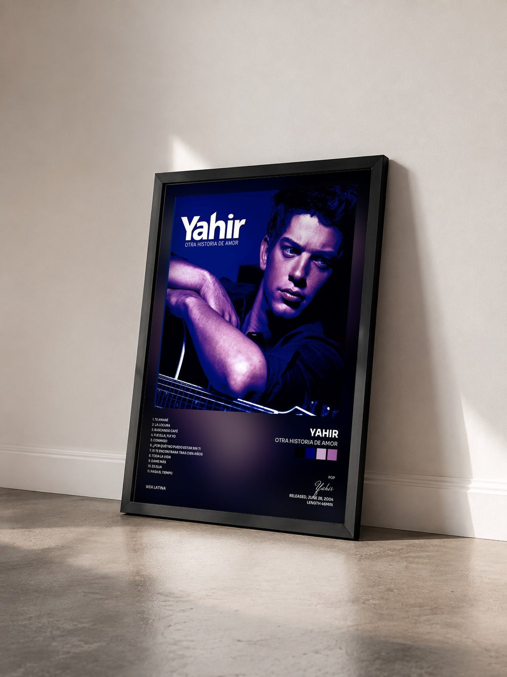 #noir Tableau de l'album Otra Historia De Amor de Yahir vu de trois quarts, cadre noir