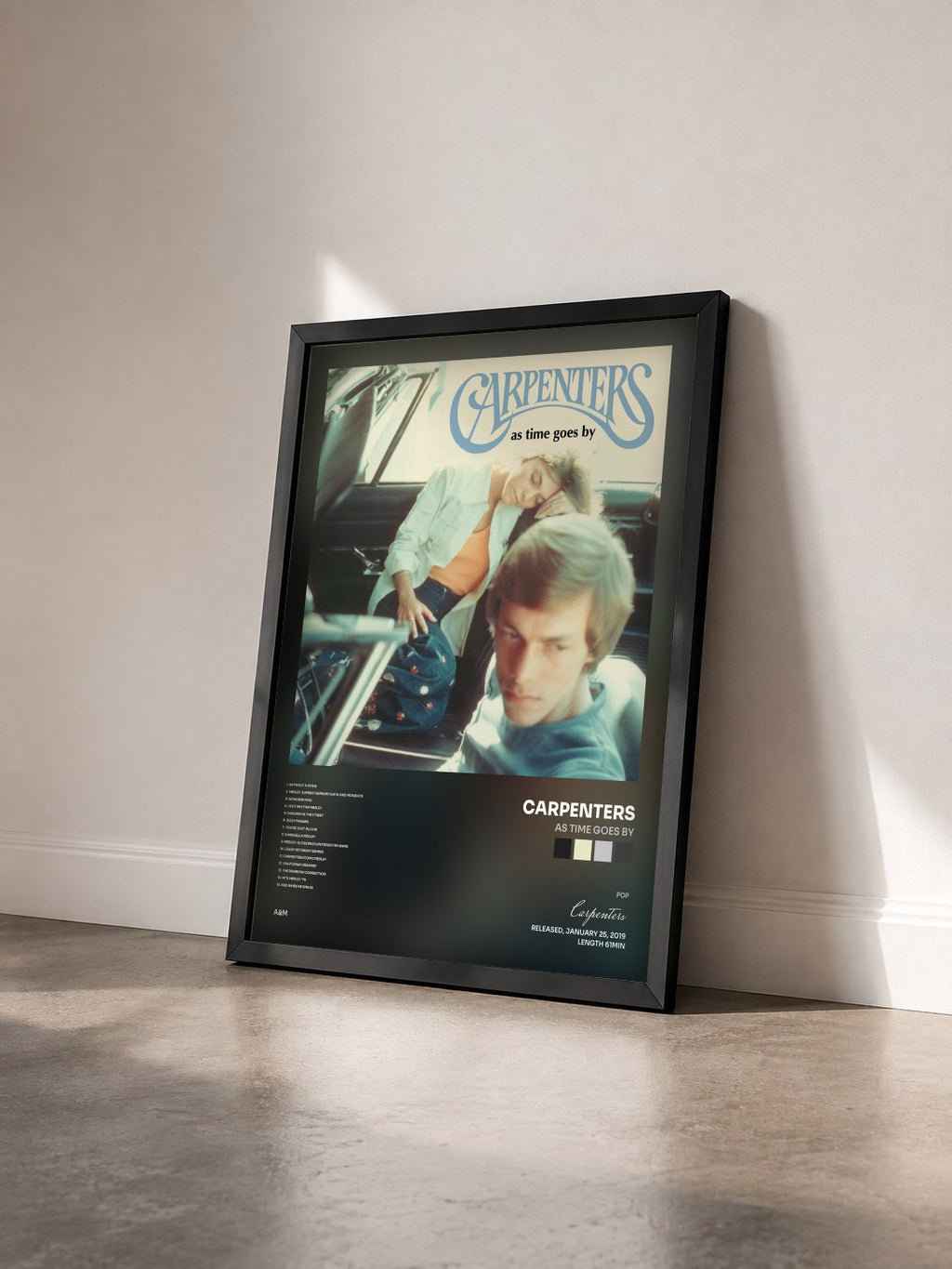 #noir Tableau de l'album As Time Goes By de Carpenters vu de trois quarts, cadre noir