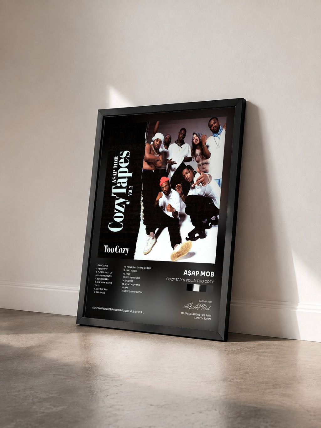 #noir Tableau de l'album Cozy Tapes Vol. 2: Too Cozy de A$AP Mob vu de trois quarts, cadre noir