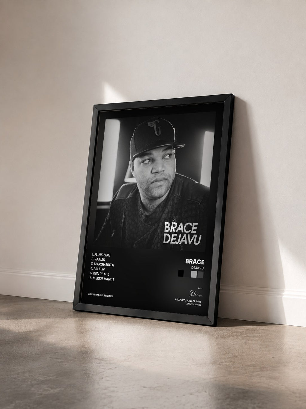 #noir Tableau de l'album Dejavu de Brace vu de trois quarts, cadre noir