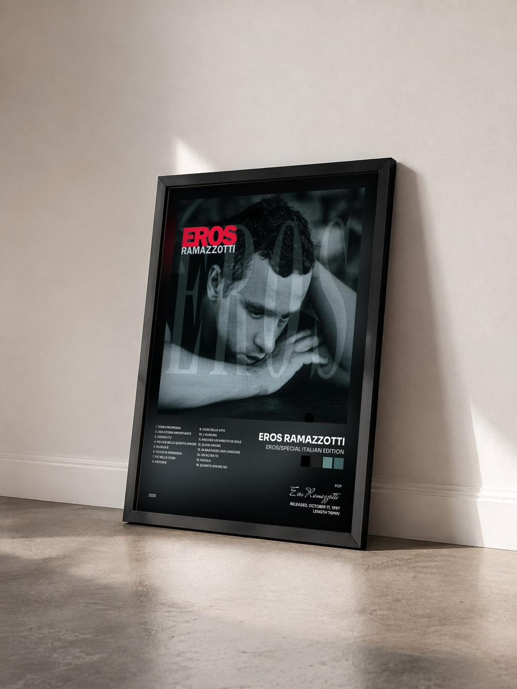 #noir Eros/Special Italian Edition von Eros Ramazzotti als gerahmter Kunstdruck von schräg gesehen, schwarzer Rahmen