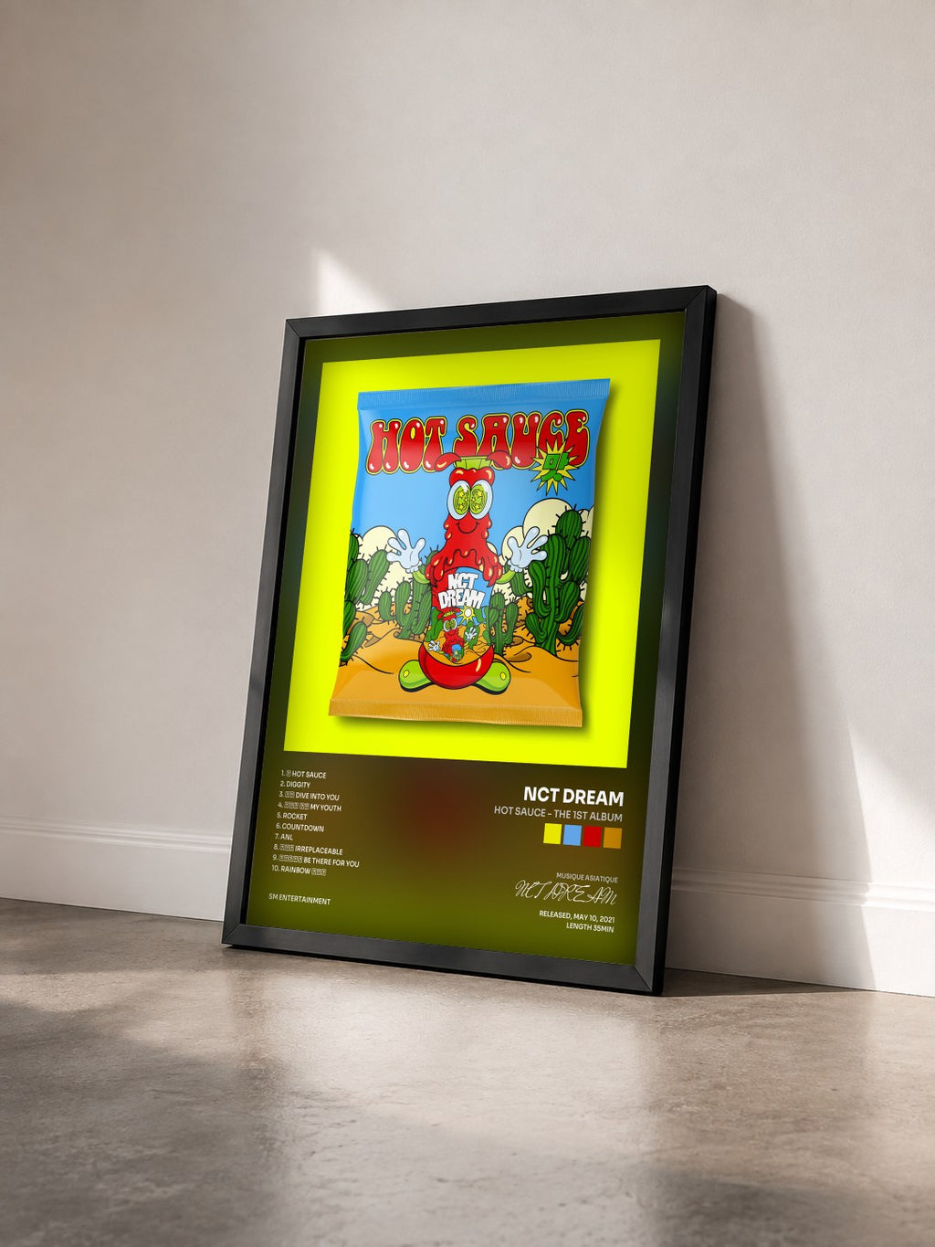 #noir Tableau de l'album Hot Sauce - The 1st Album de NCT DREAM vu de trois quarts, cadre noir