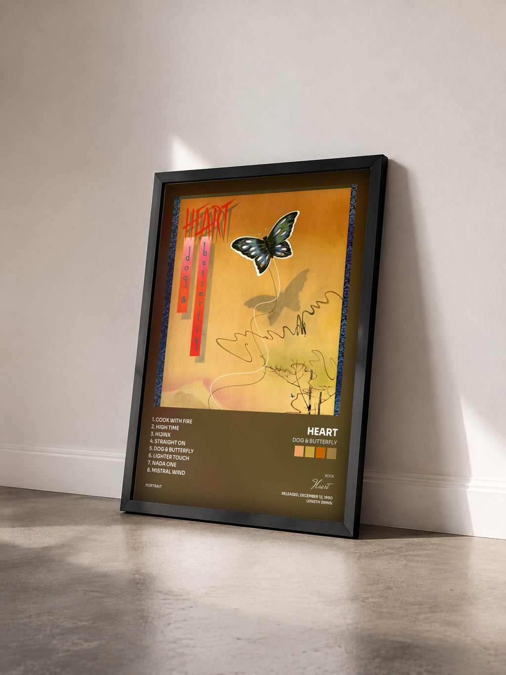 #noir Tableau de l'album Dog & Butterfly de Heart vu de trois quarts, cadre noir