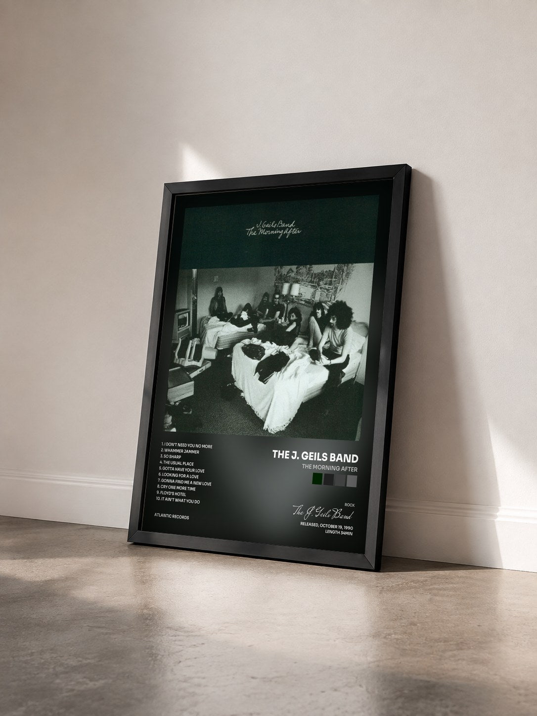#noir Tableau de l'album The Morning After de The J. Geils Band vu de trois quarts, cadre noir