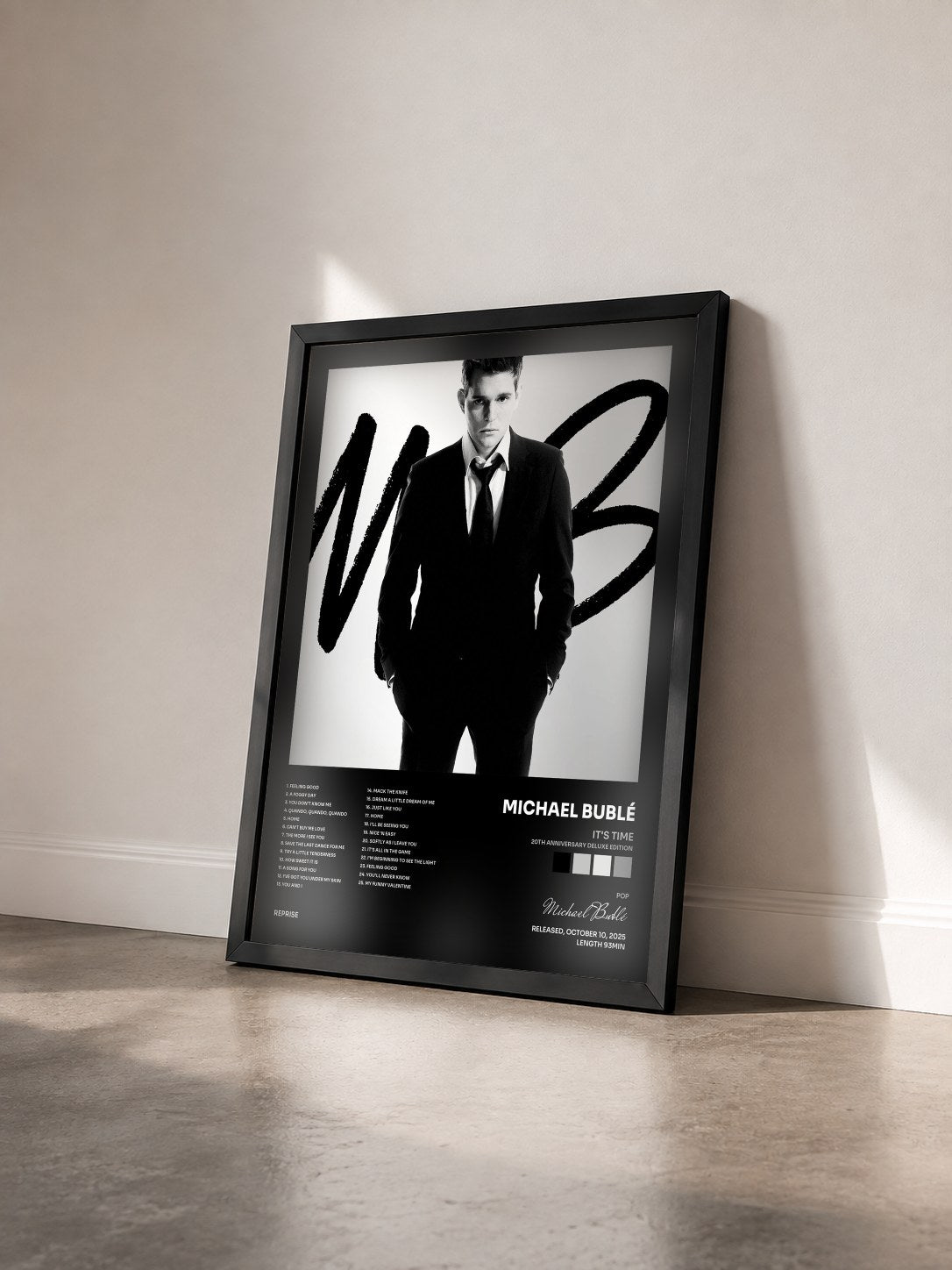 #noir Tableau de l'album It's Time (20th Anniversary Deluxe Edition) de Michael Bublé vu de trois quarts, cadre noir