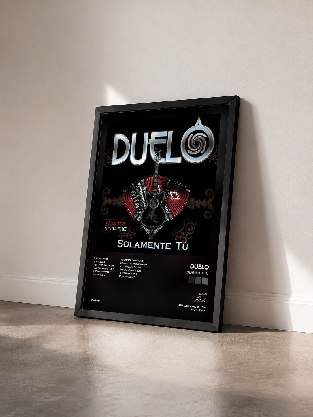 #noir Tableau de l'album Solamente Tú de Duelo vu de trois quarts, cadre noir