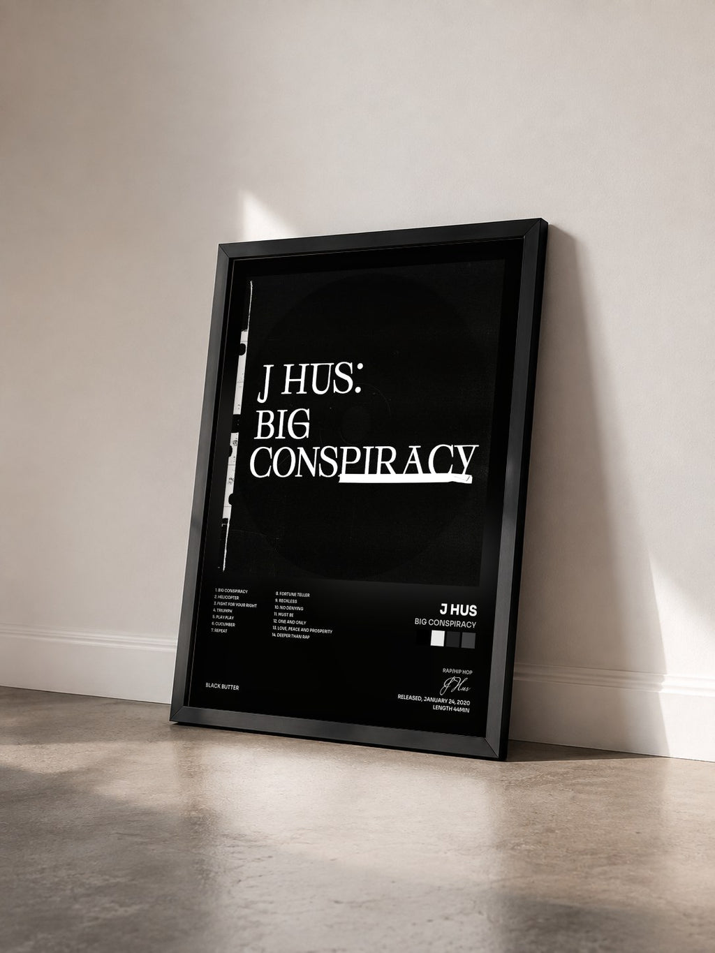 #noir Tableau de l'album Big Conspiracy de J Hus vu de trois quarts, cadre noir